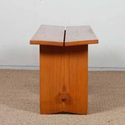 Vintage pine bench, 20th-century work.