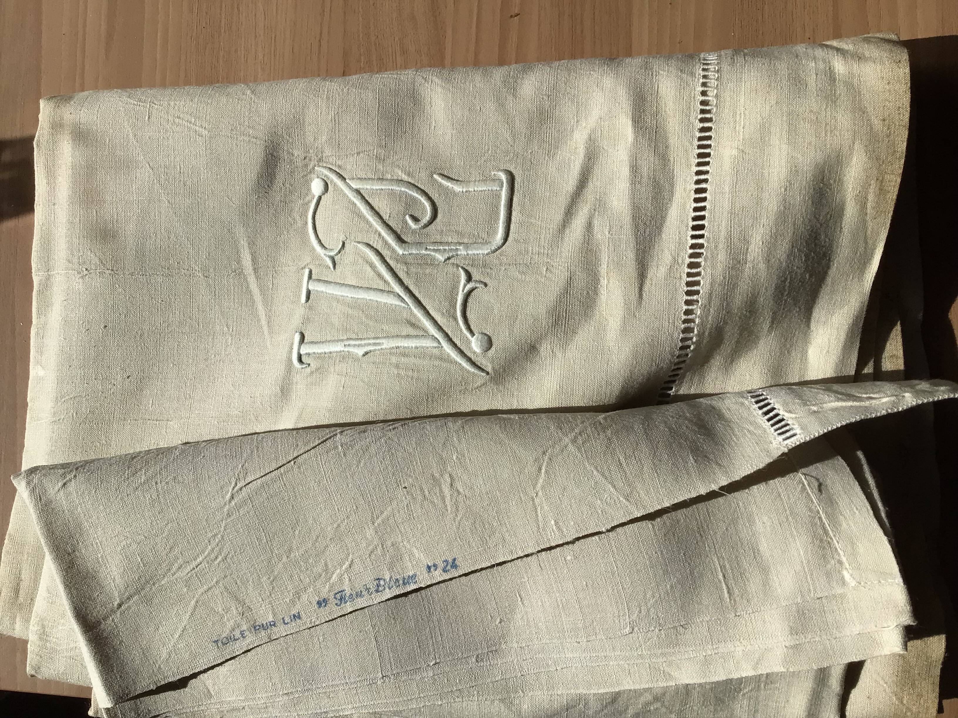 New pure linen sheet embroidered with VC day scale