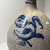Stoneware salt jug