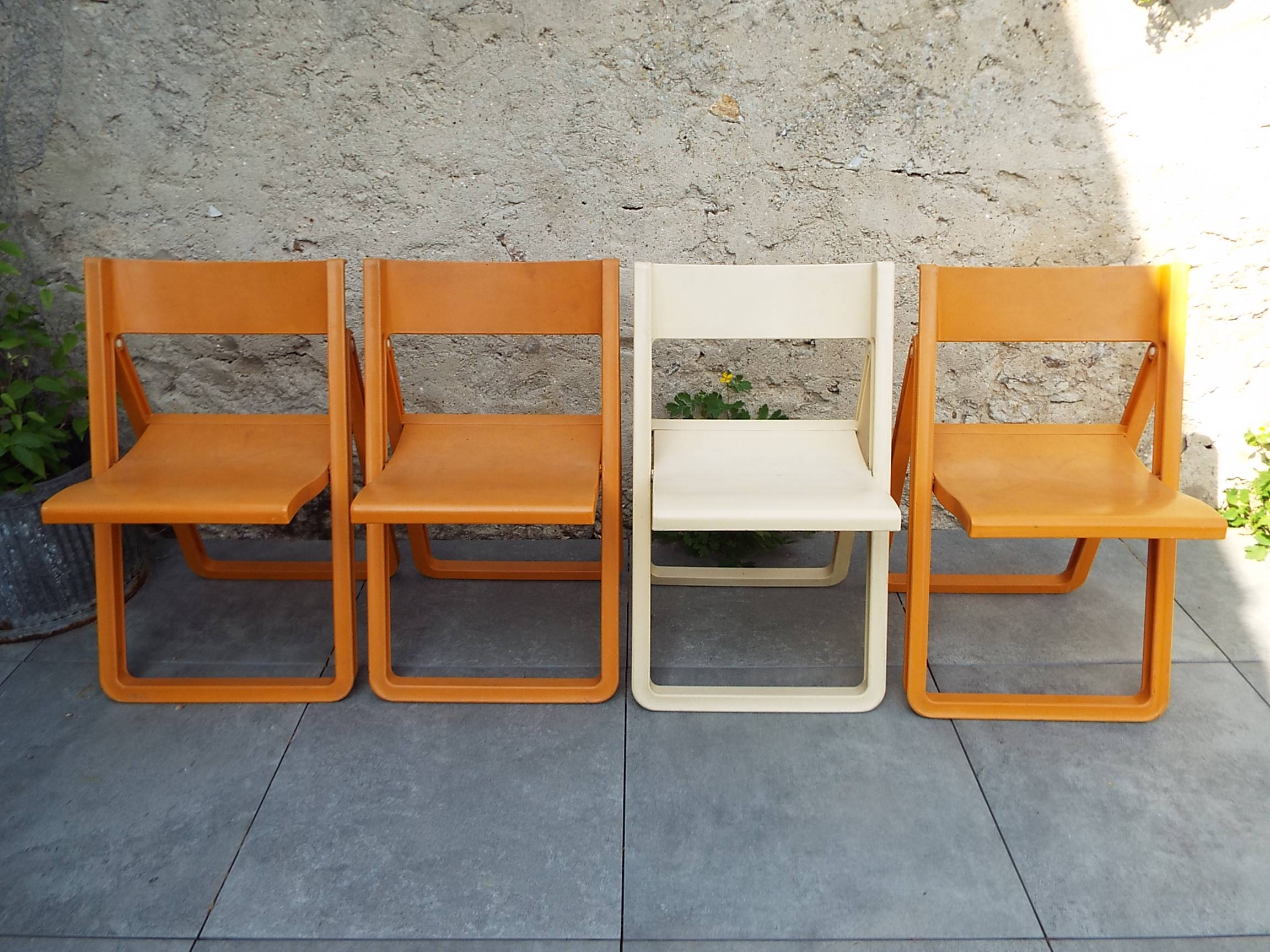 4 folding chairs Allibert 70s