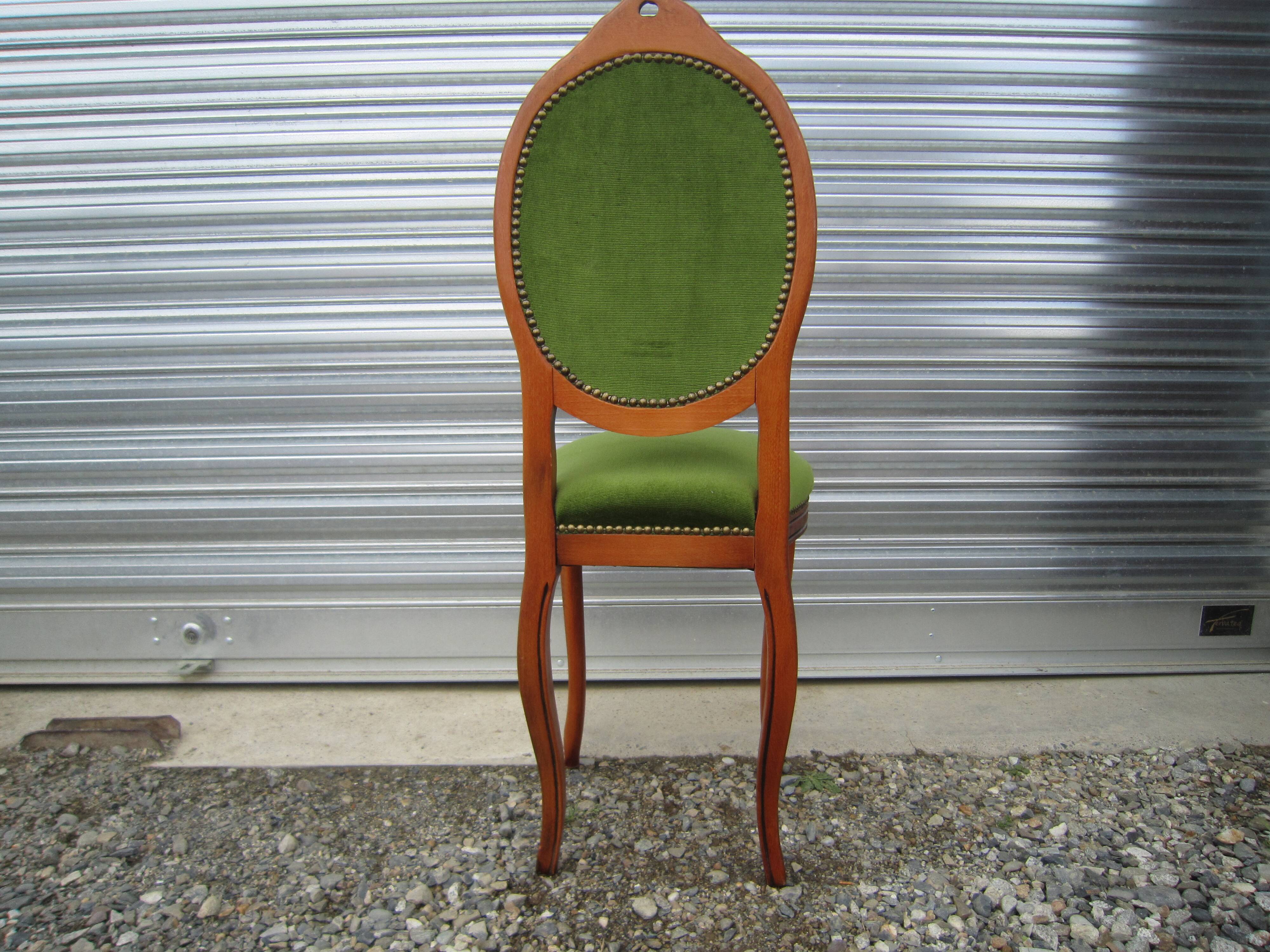 Room chair medaillon green fabrics