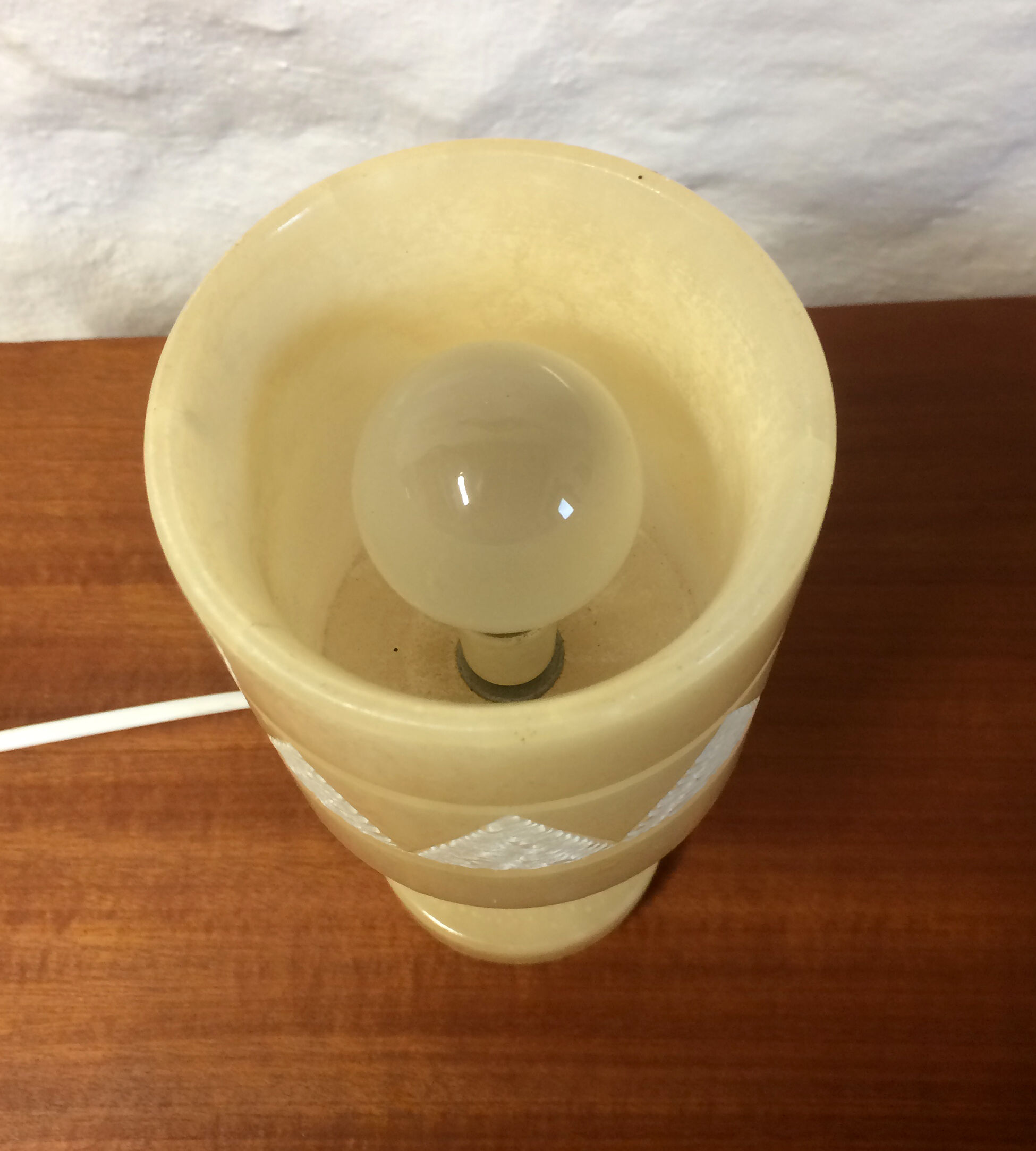 Alabaster lamp