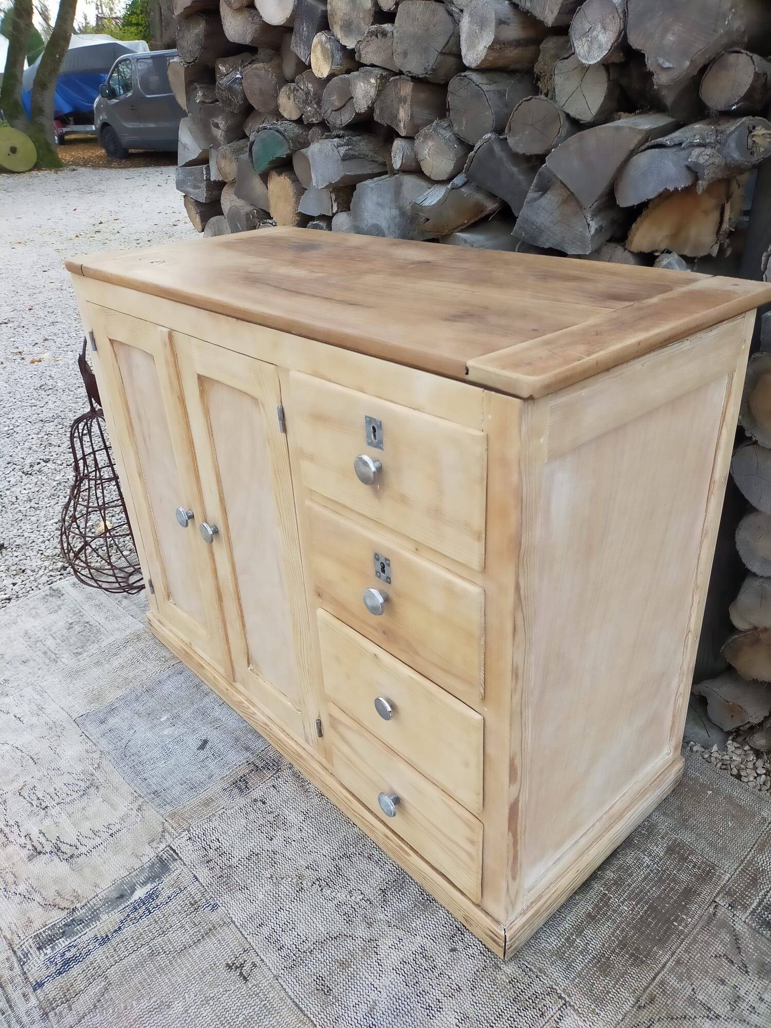 Buffet ancien rénové