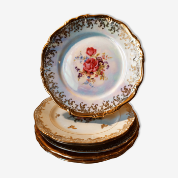 6 mismatched dessert plates decorated with roses