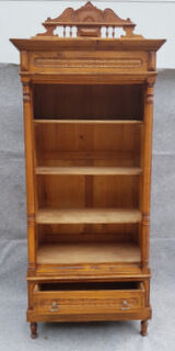 Bookcase 1900