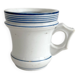 Old Brulot cup in blue-edged porcelain, 19th century
