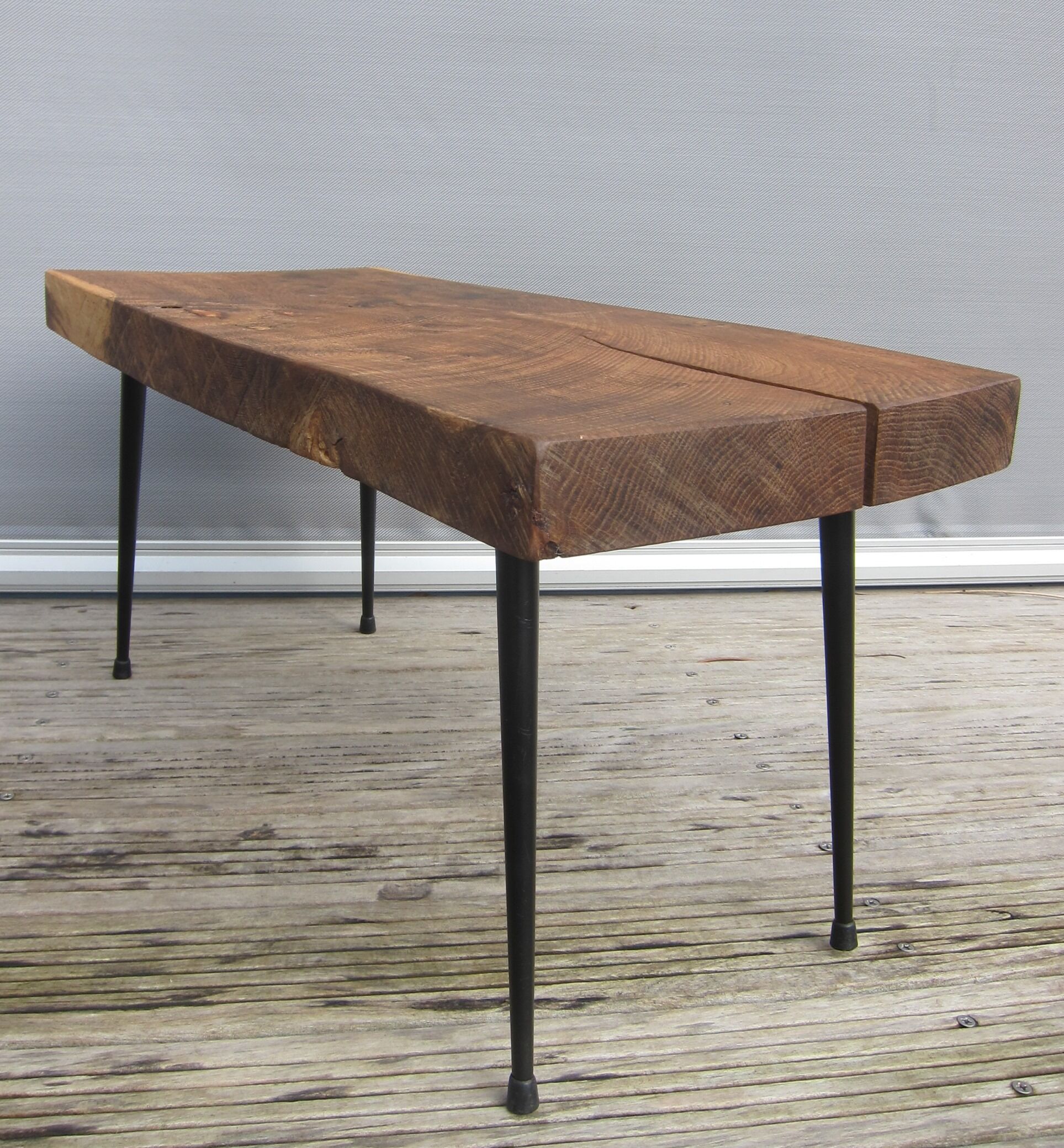 Table low raw design