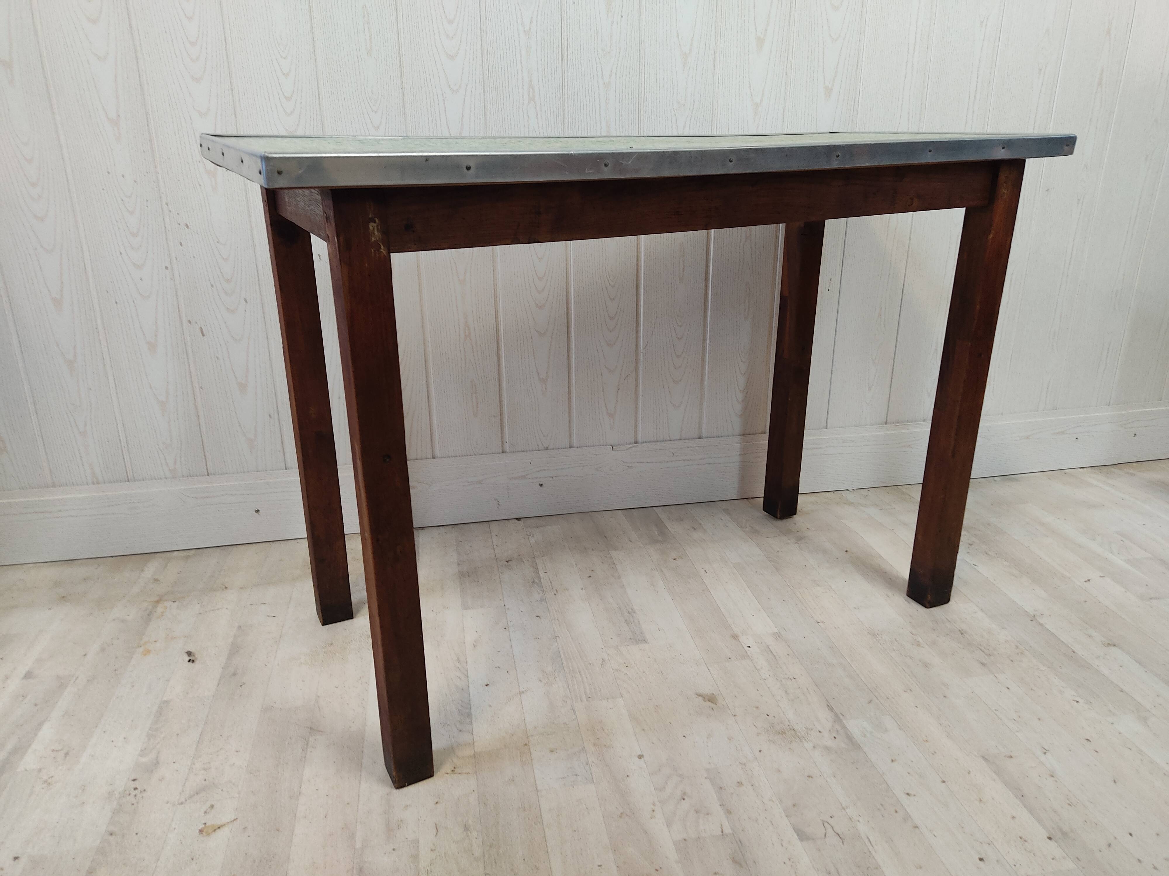 Vintage kitchen table