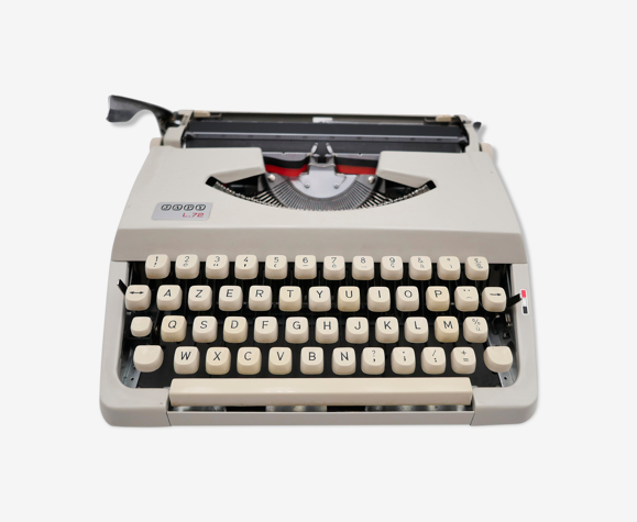 Machine à écrire Japy L72 crème révisée ruban neuf