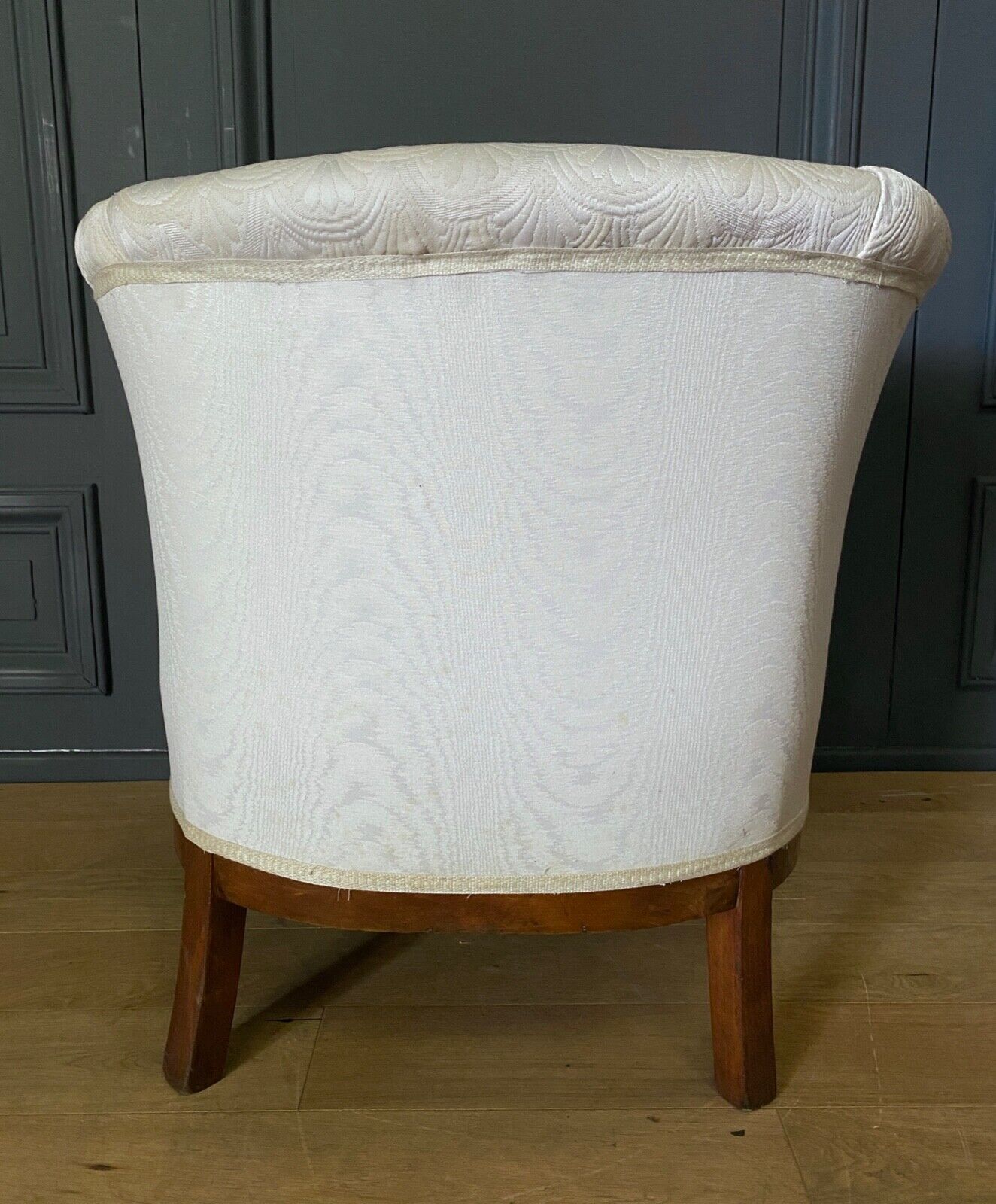 Armchair art deco 1930 marquetry fabric white cream foliage decoration