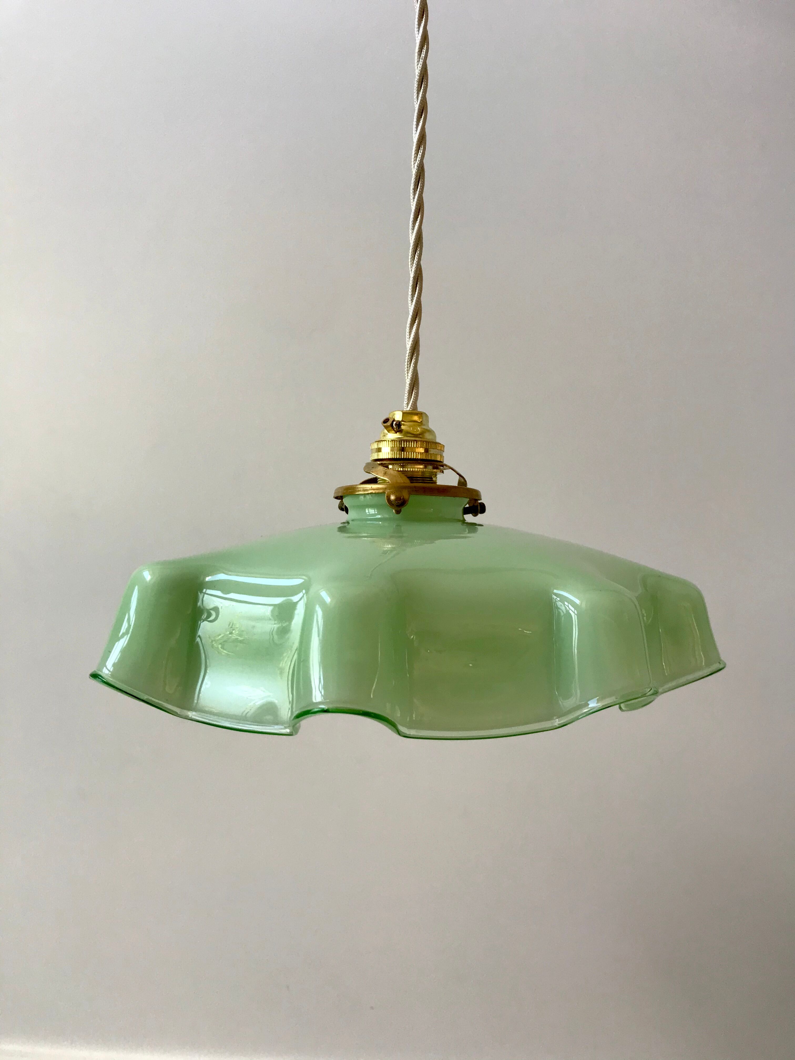 Suspension in opaline green sage years 40-50