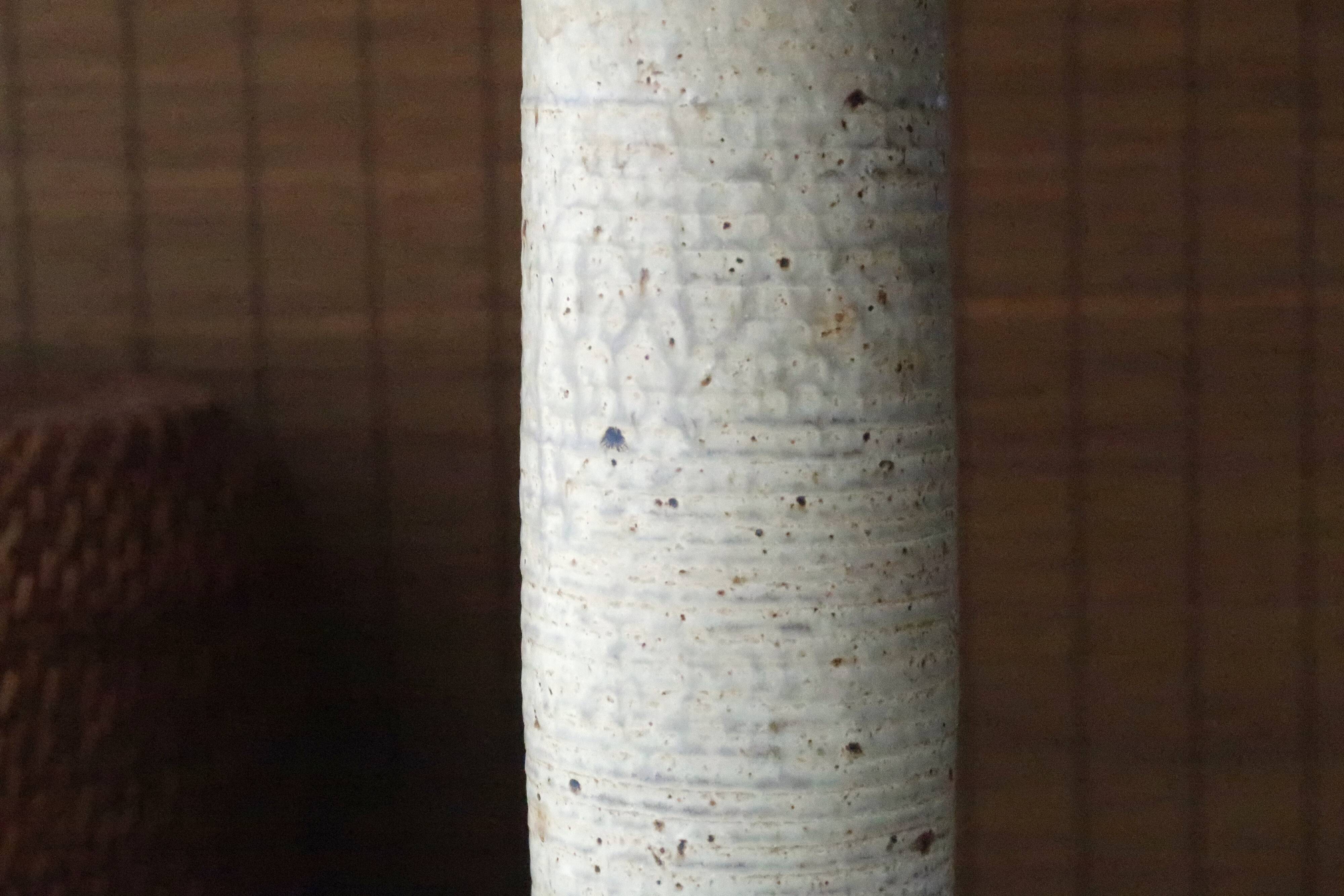 Vase rouleau en grès signé bodin, années 70