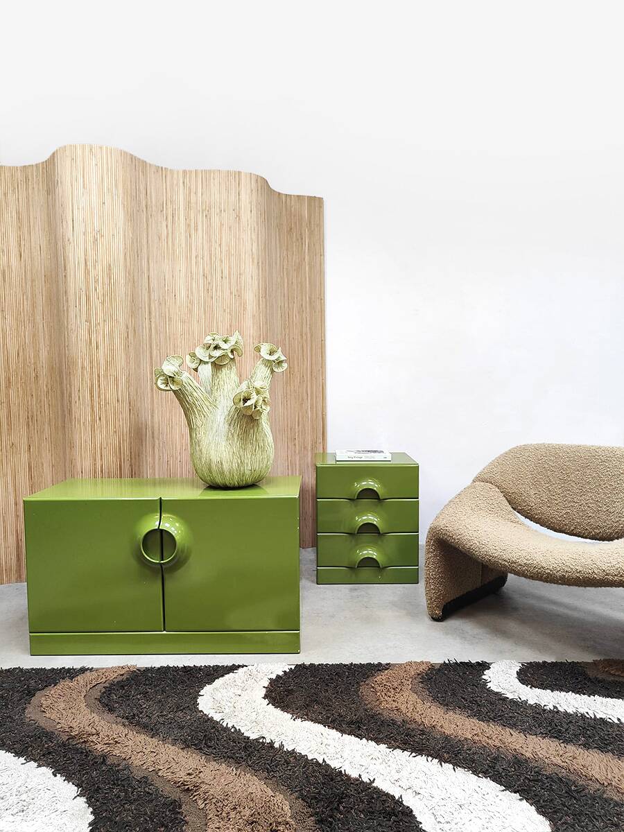 Vintage Space age chest of drawers sidetable