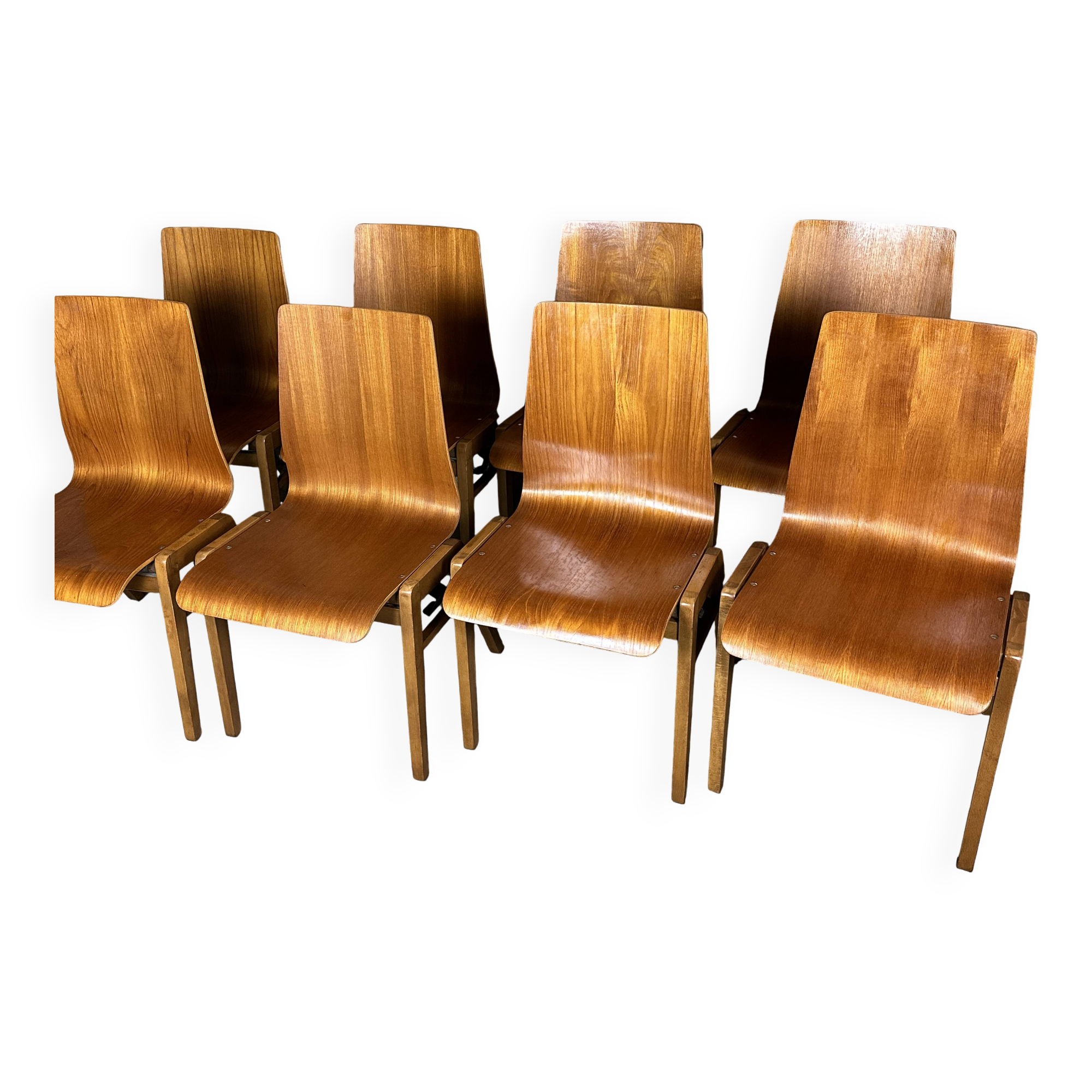 Scandinavian chairs (set of 8) in thermoformed beech from the 1960s.