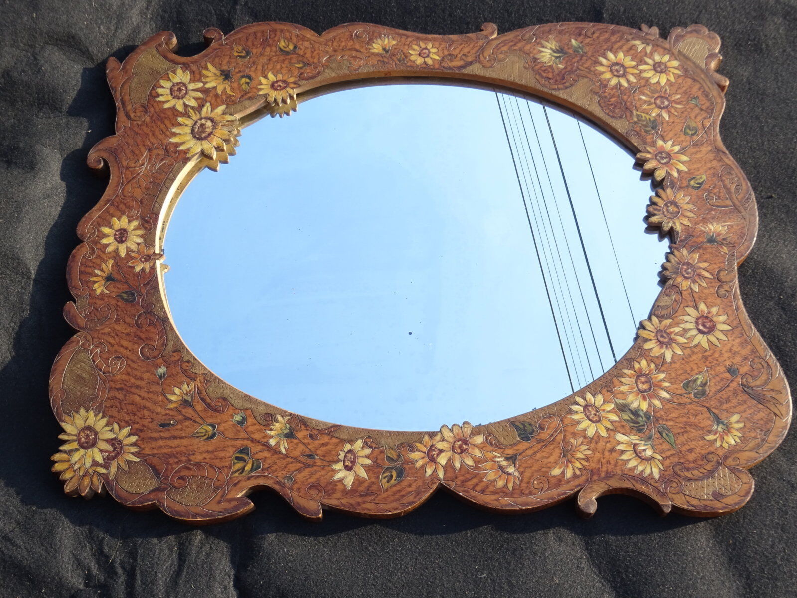 Polychrome pyrogravé mirror 76 x 63 cm