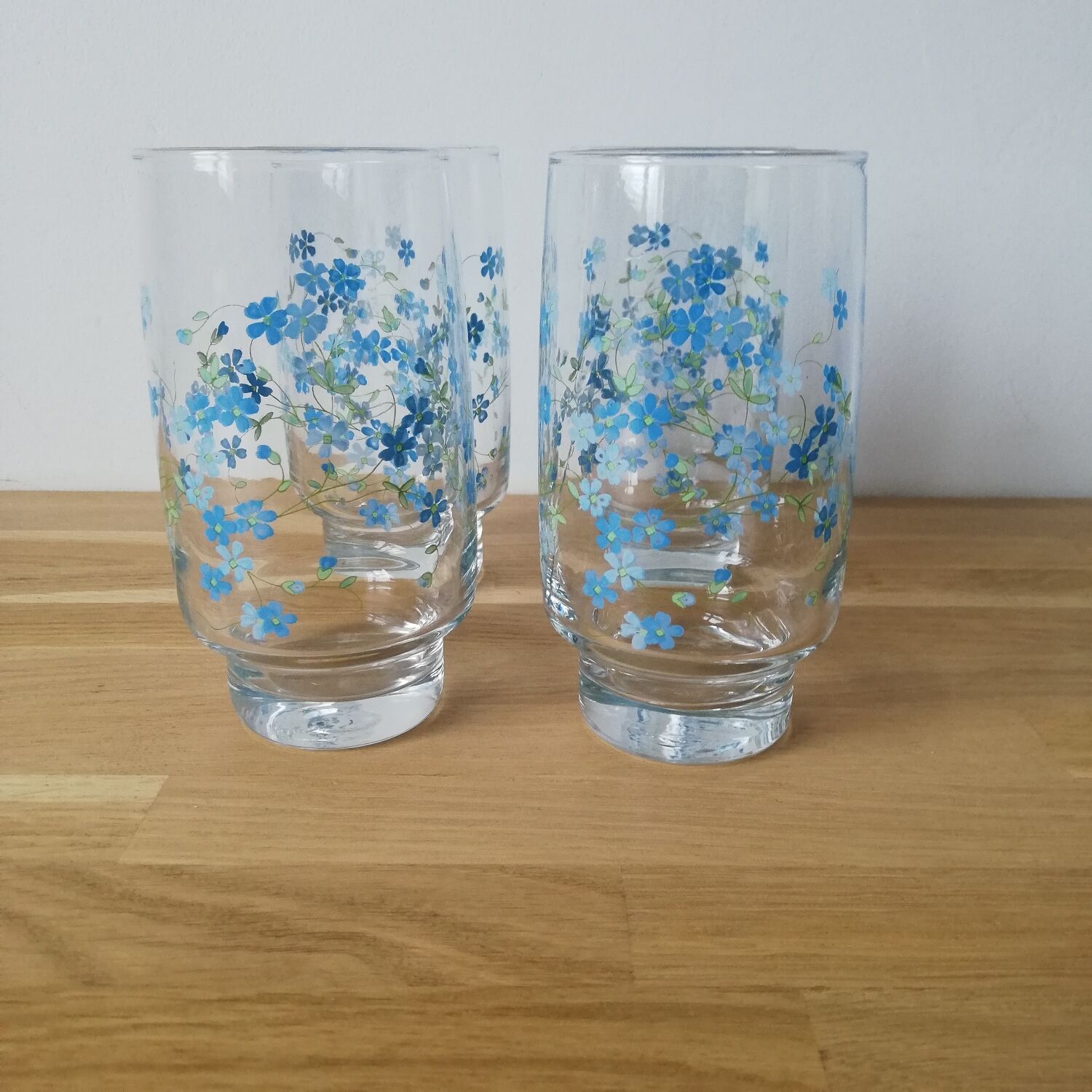 Forget-me-not glass