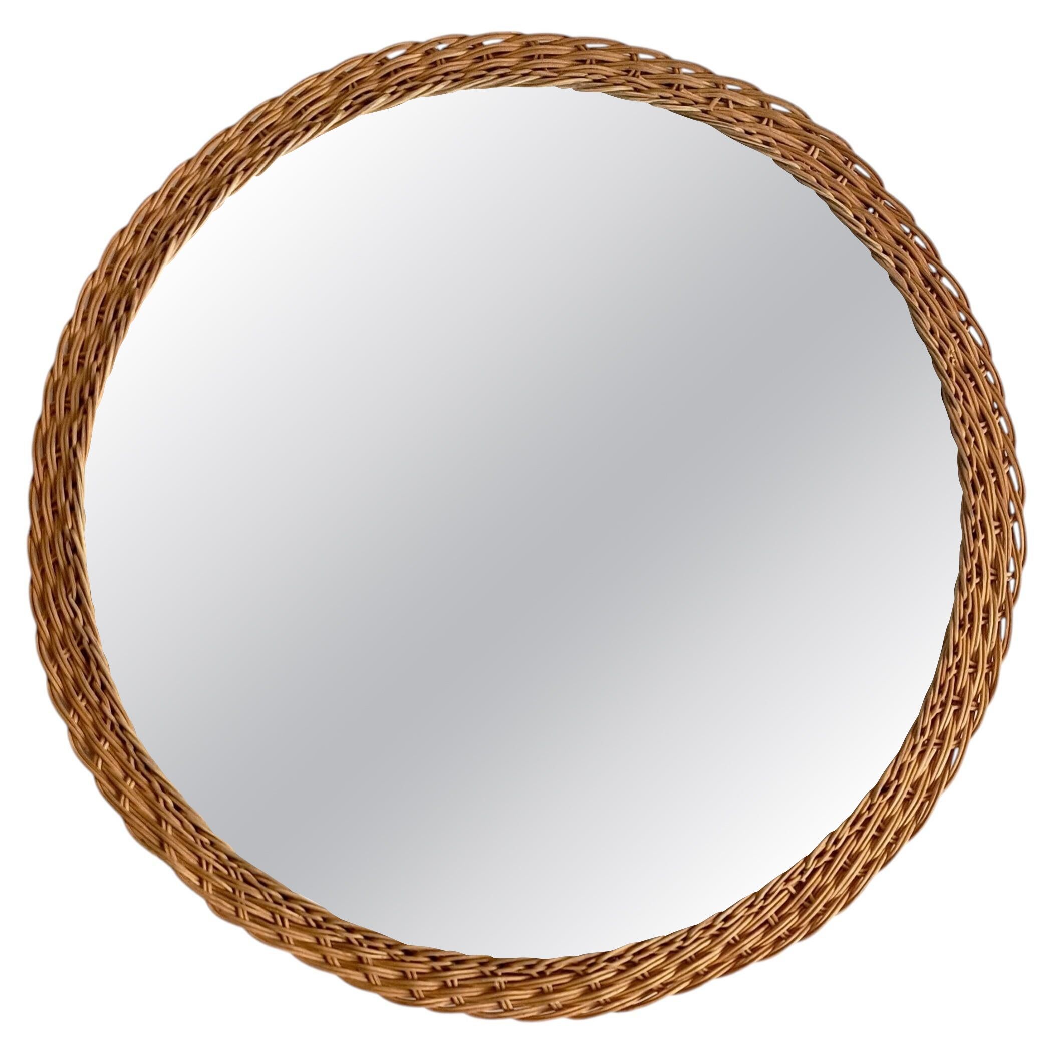 Miroir rond en osier rustique de Provence, milieu du siècle, fait à la main, France