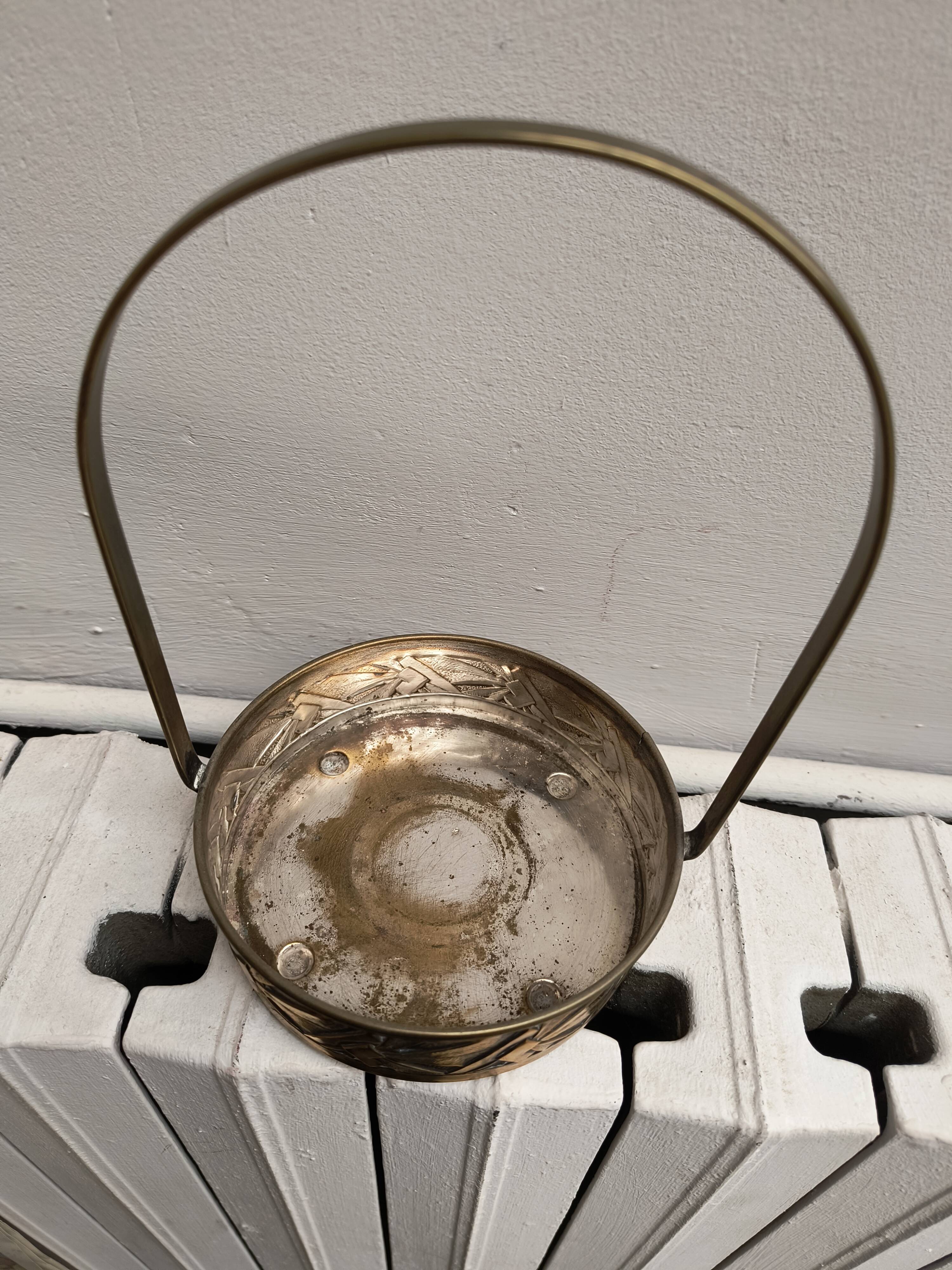 Art Deco style condiment service