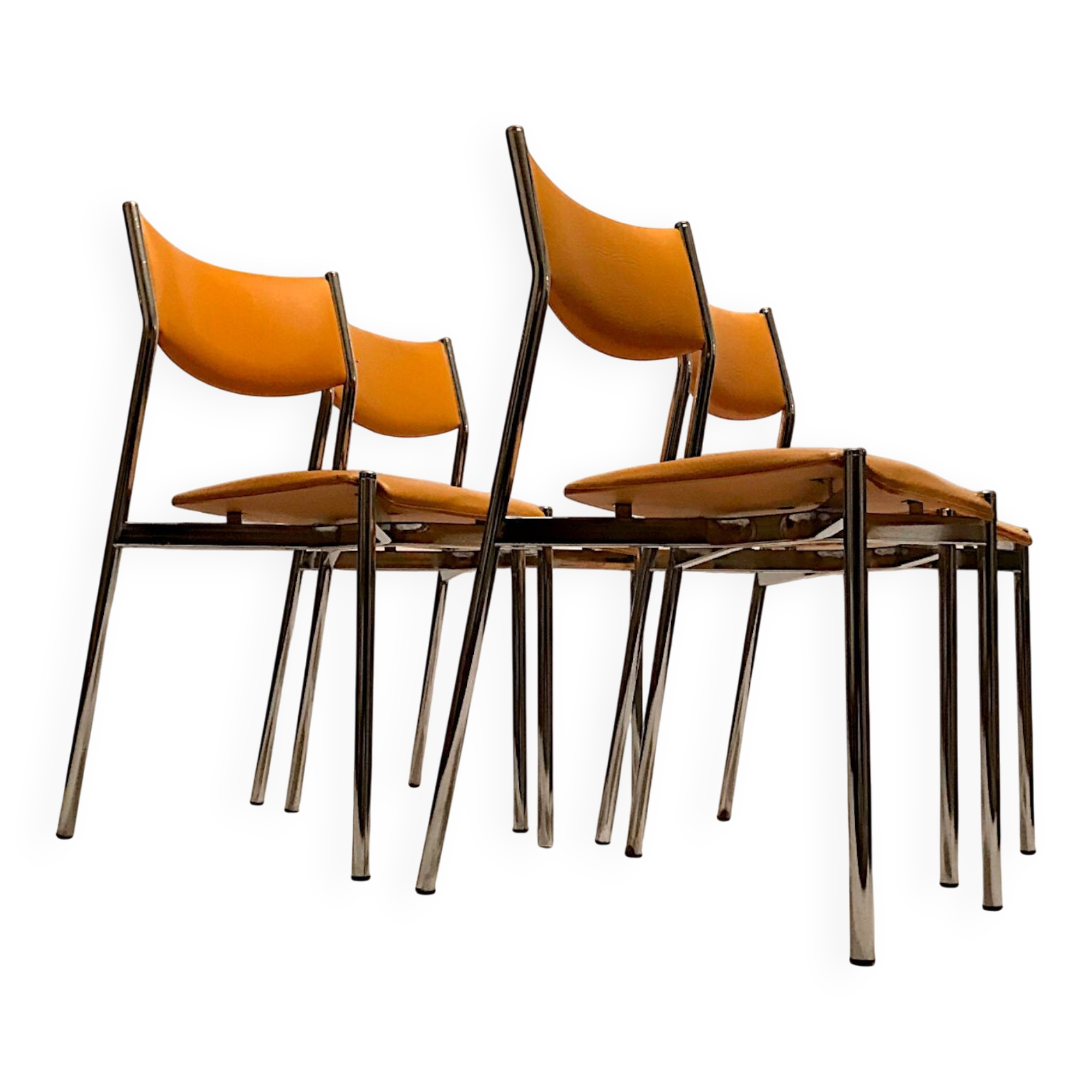 4 chaises tubulaires chromées, France-Italie vers 1970