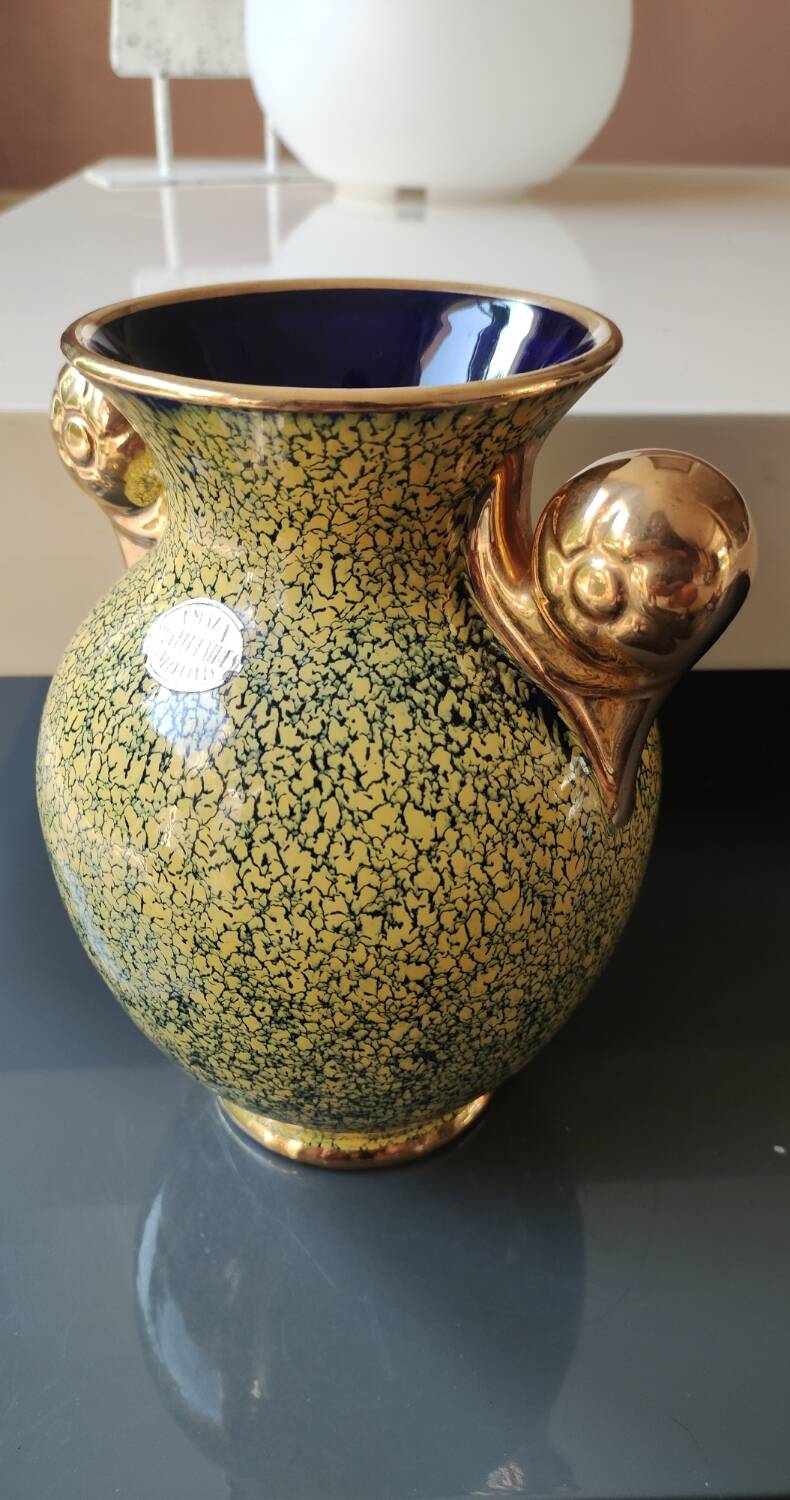 Crackle effect ball vase Signed FBA France In incorporated molecular enamels