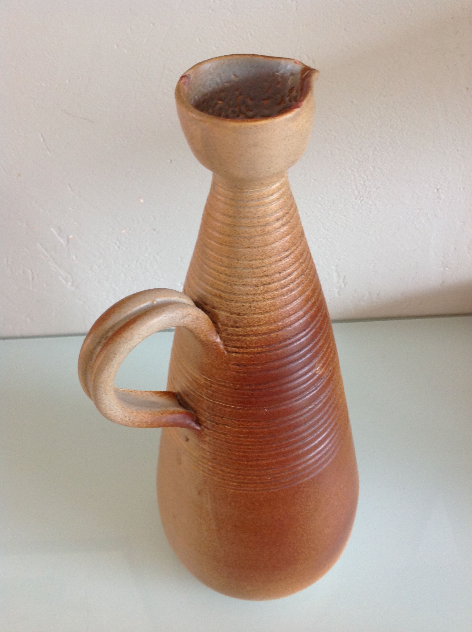 Conical soliflore vase in beige / vintage ceramic 60s-70s