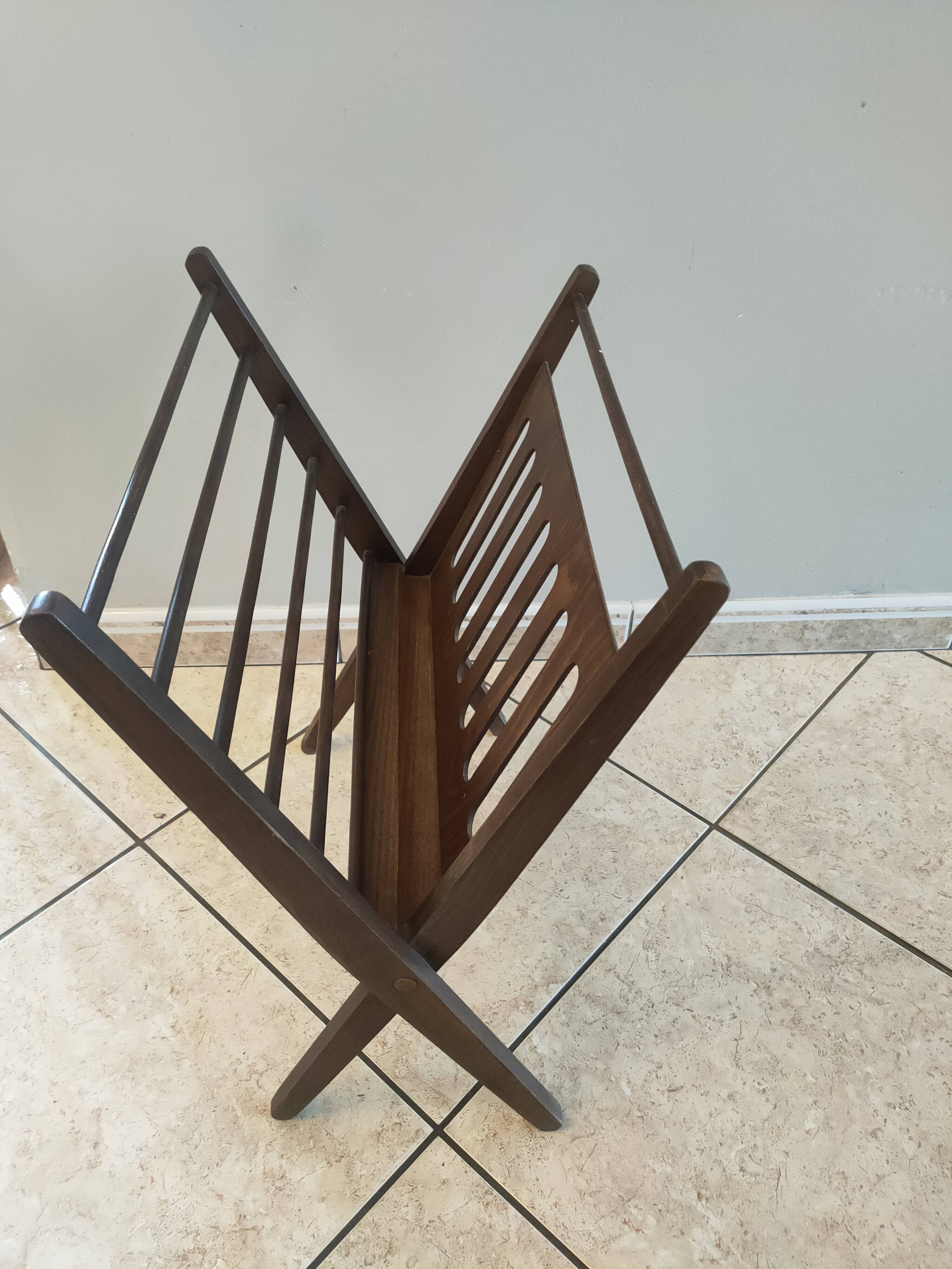 Magazine holder by Cees Braakman