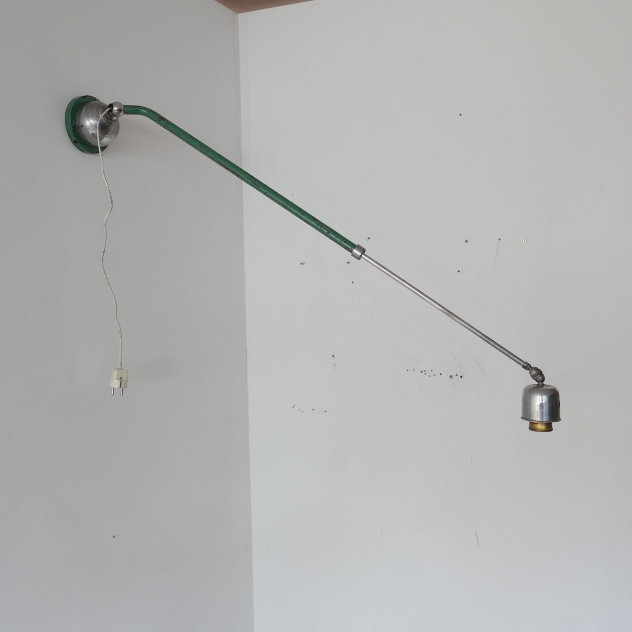 Telescopic swedish painted extendable industrial wall light