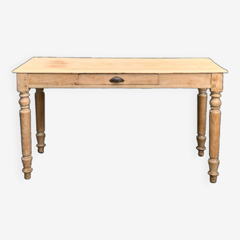 Raw wood farm table 1920