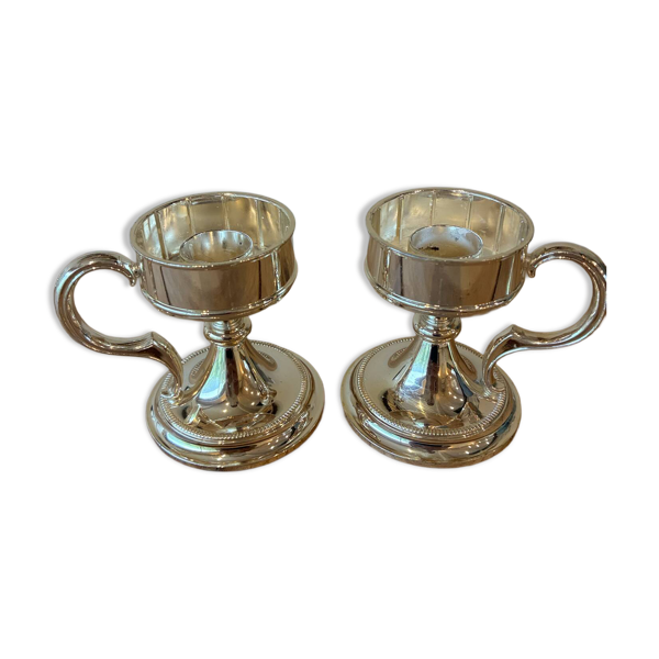 Paire de bougeoirs à anse vintage en métal argenté