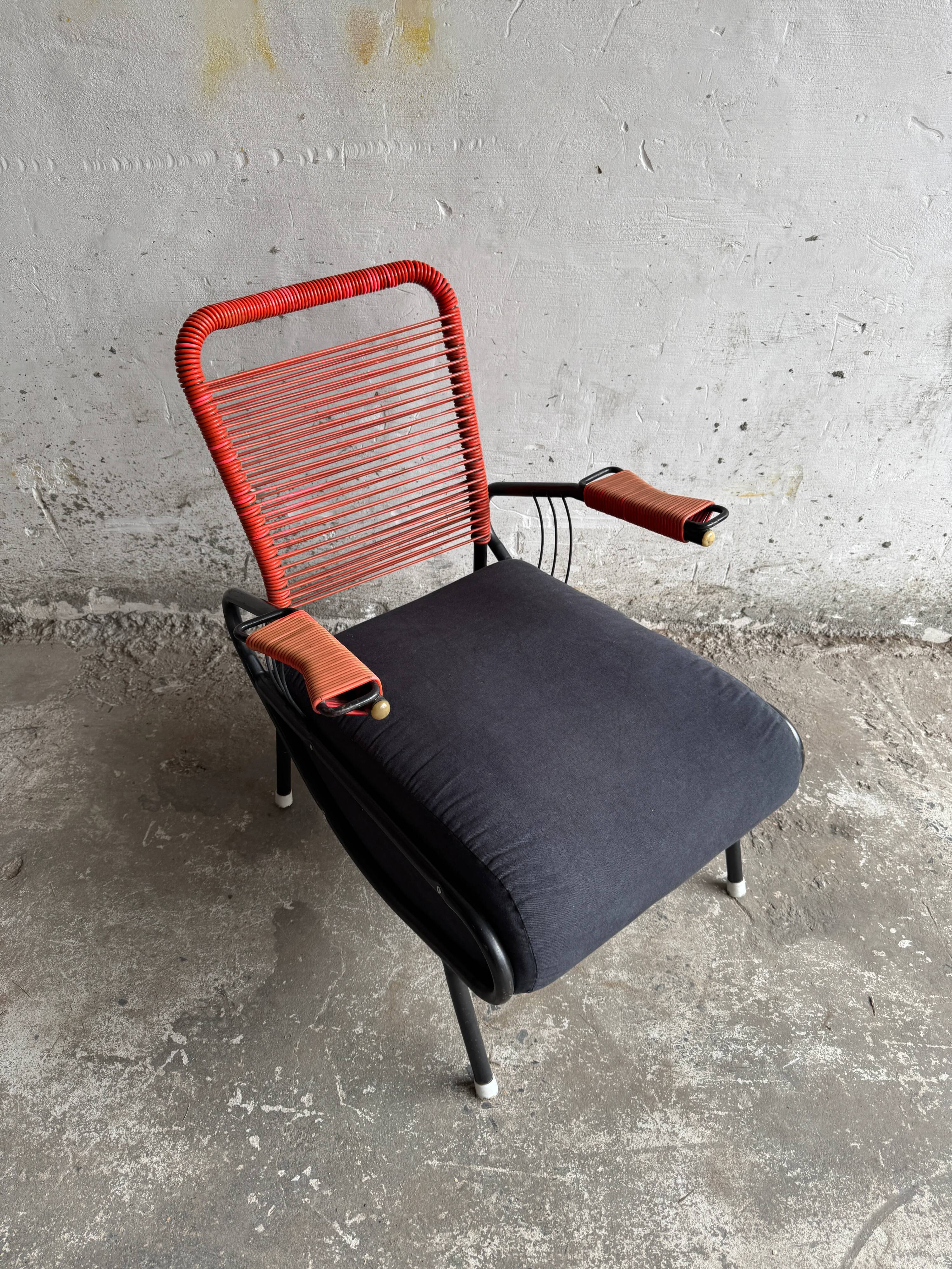 Vintage Scoubidou armchair – French design from the 1950s