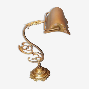 Lamp 1900 in art nouveau bronze