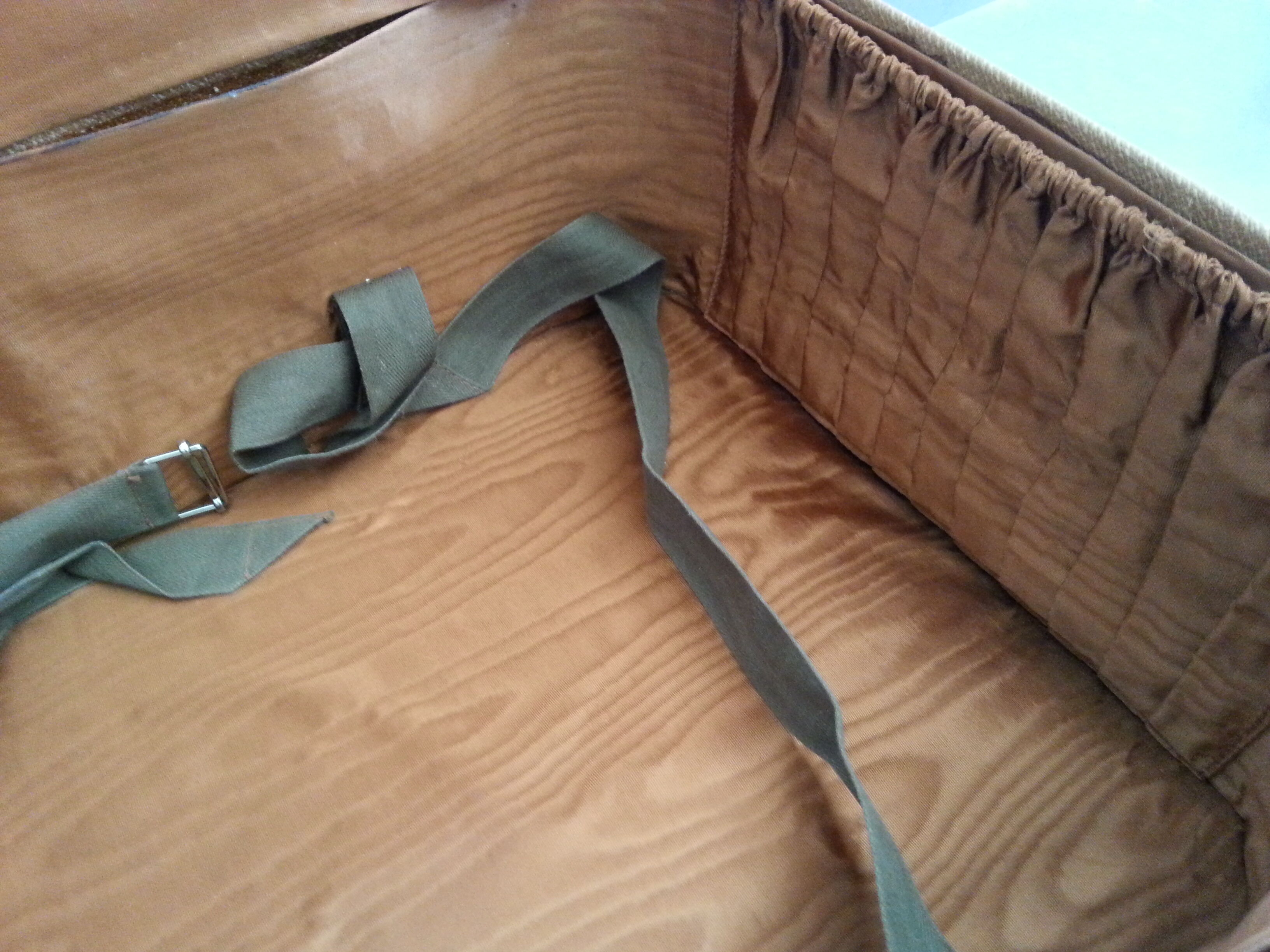 Valise vintage camel