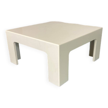 Table basse blanche Space Age des années 1970
