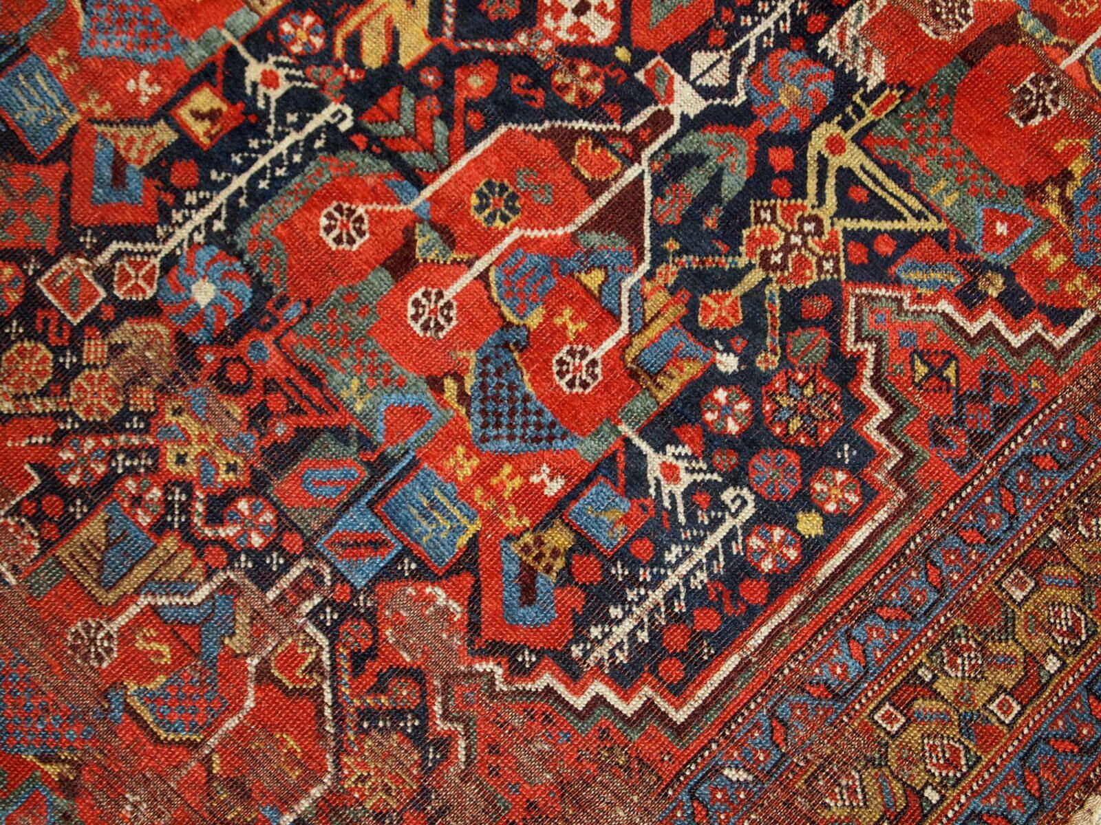 Handmade Oriental antique carpet 149cm x 195cm 1840s