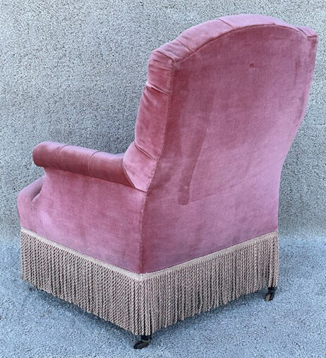 Toad armchair