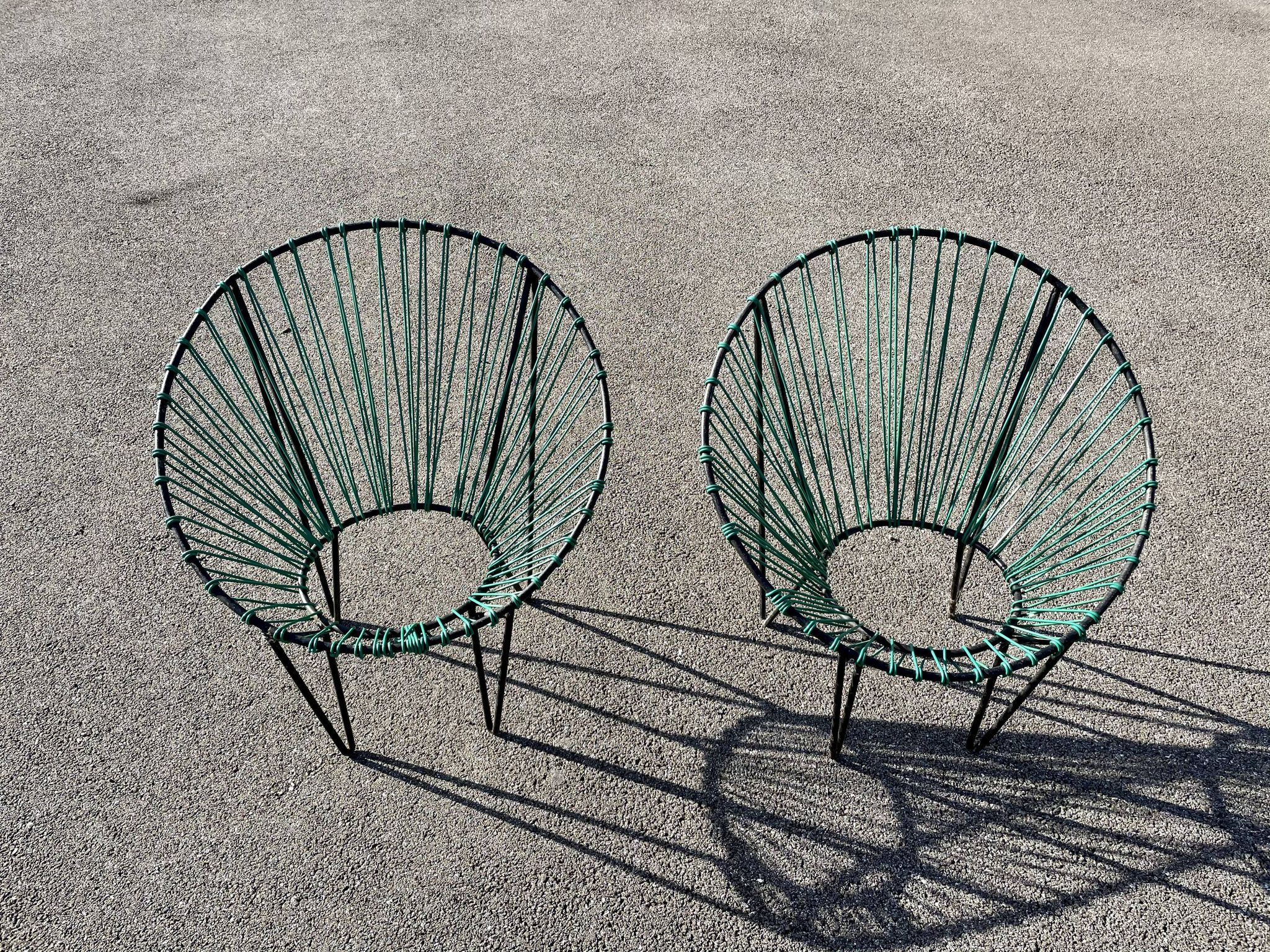 Pair of garden chairs Acapulco 1950 vintage scoubidou metal heaters