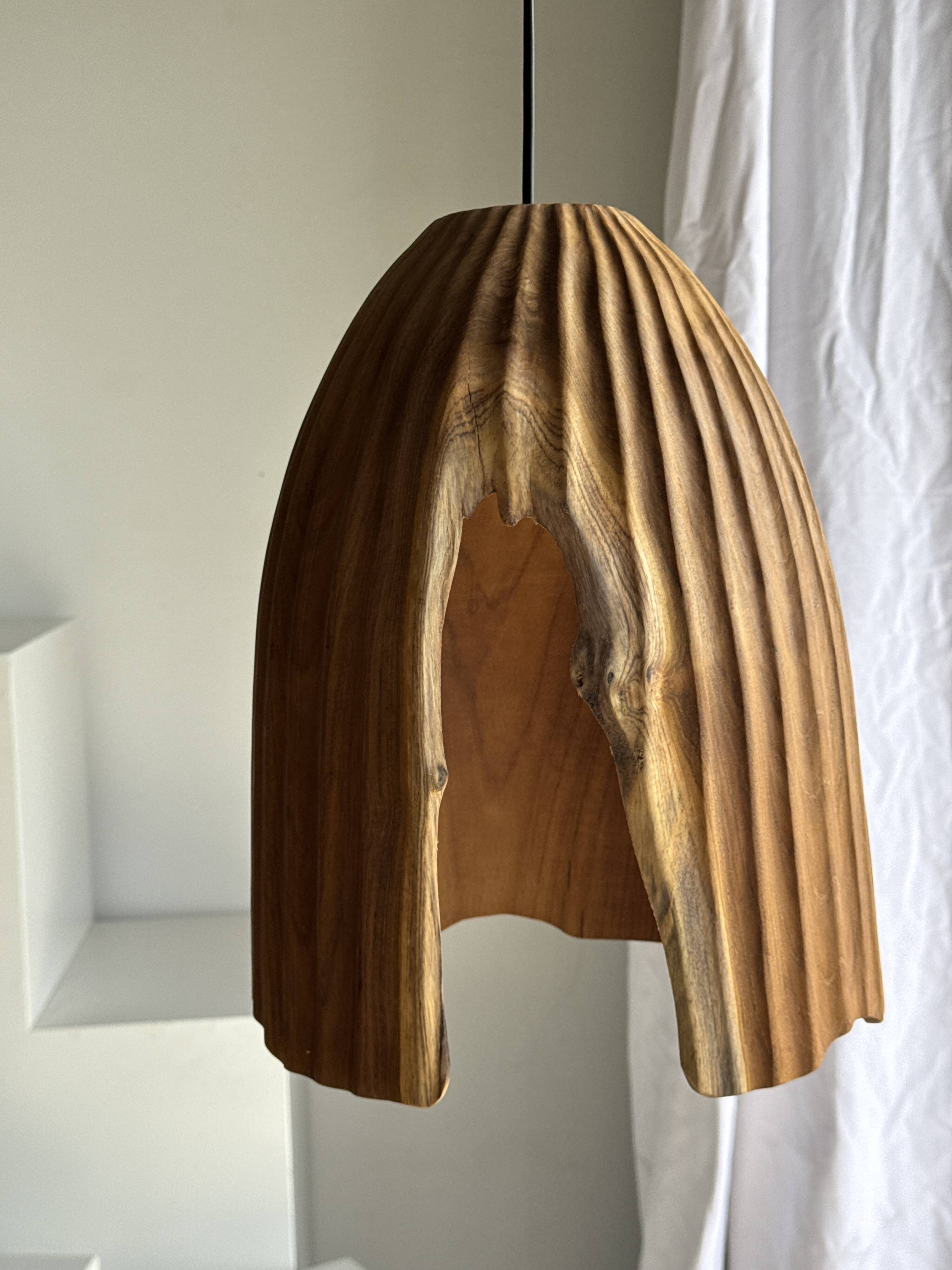 Large suspension or lampshade in organic natural teak, tubular H40 D30.