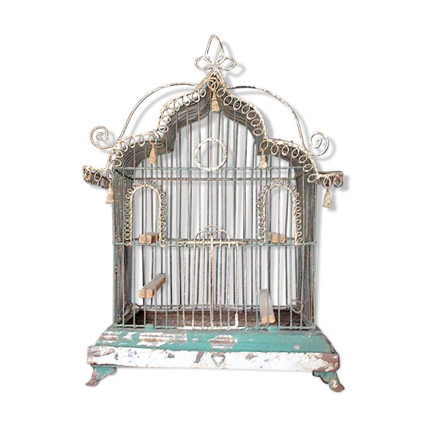 Bird cage in wire mesh of the 19th century