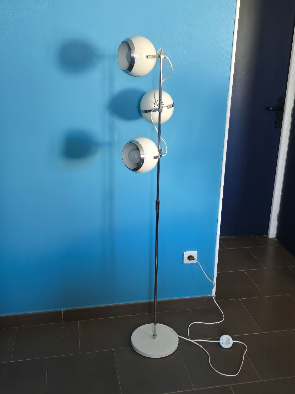 1970s eyeball floor lamp in the style of Gino Sarfatti