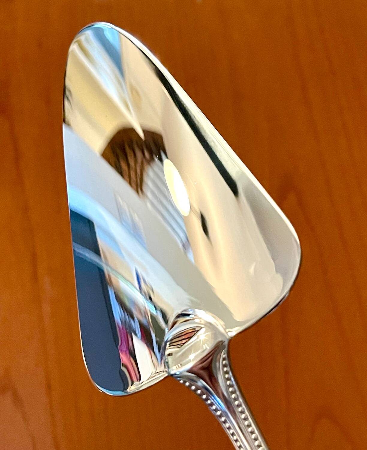 Christofle pearls, cake pie server, new condition