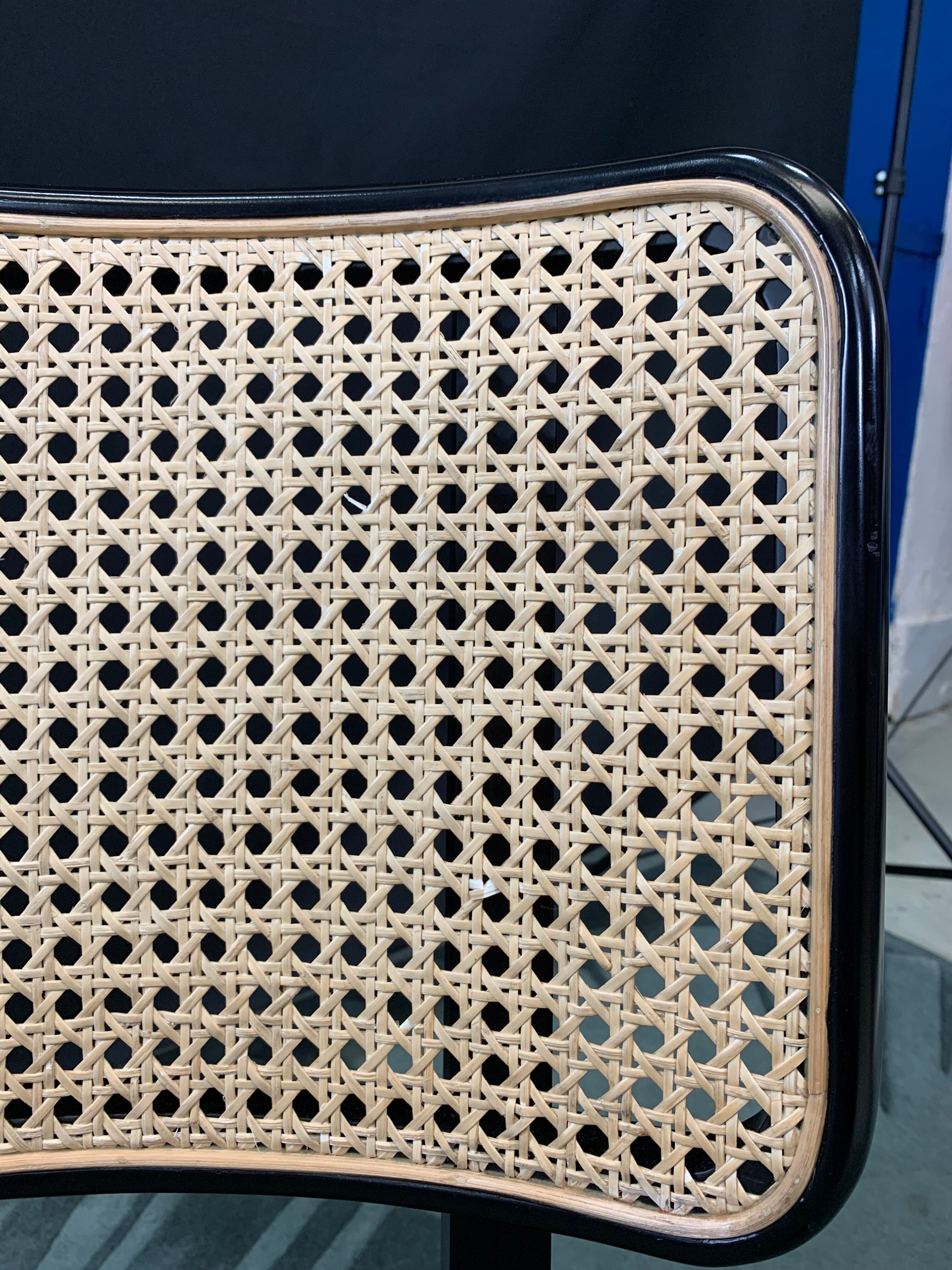 Chaise cannage bois noir caviar