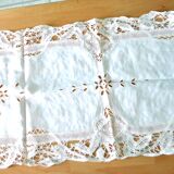Vintage table runner lace tablecloth and openwork cotton embroidered 105x45 cm