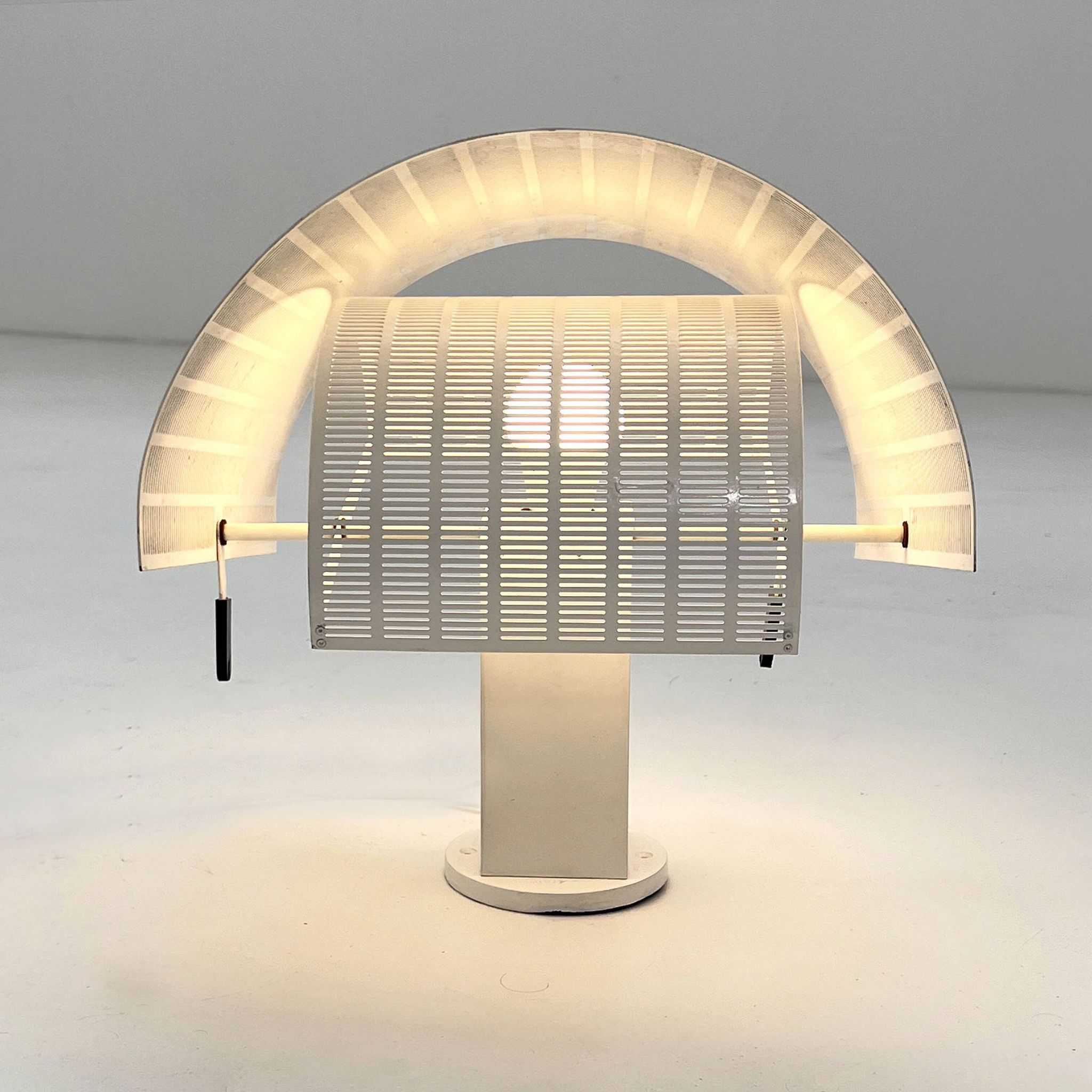 Applique murale Shogun par Mario Botta pour Artemide, 1980