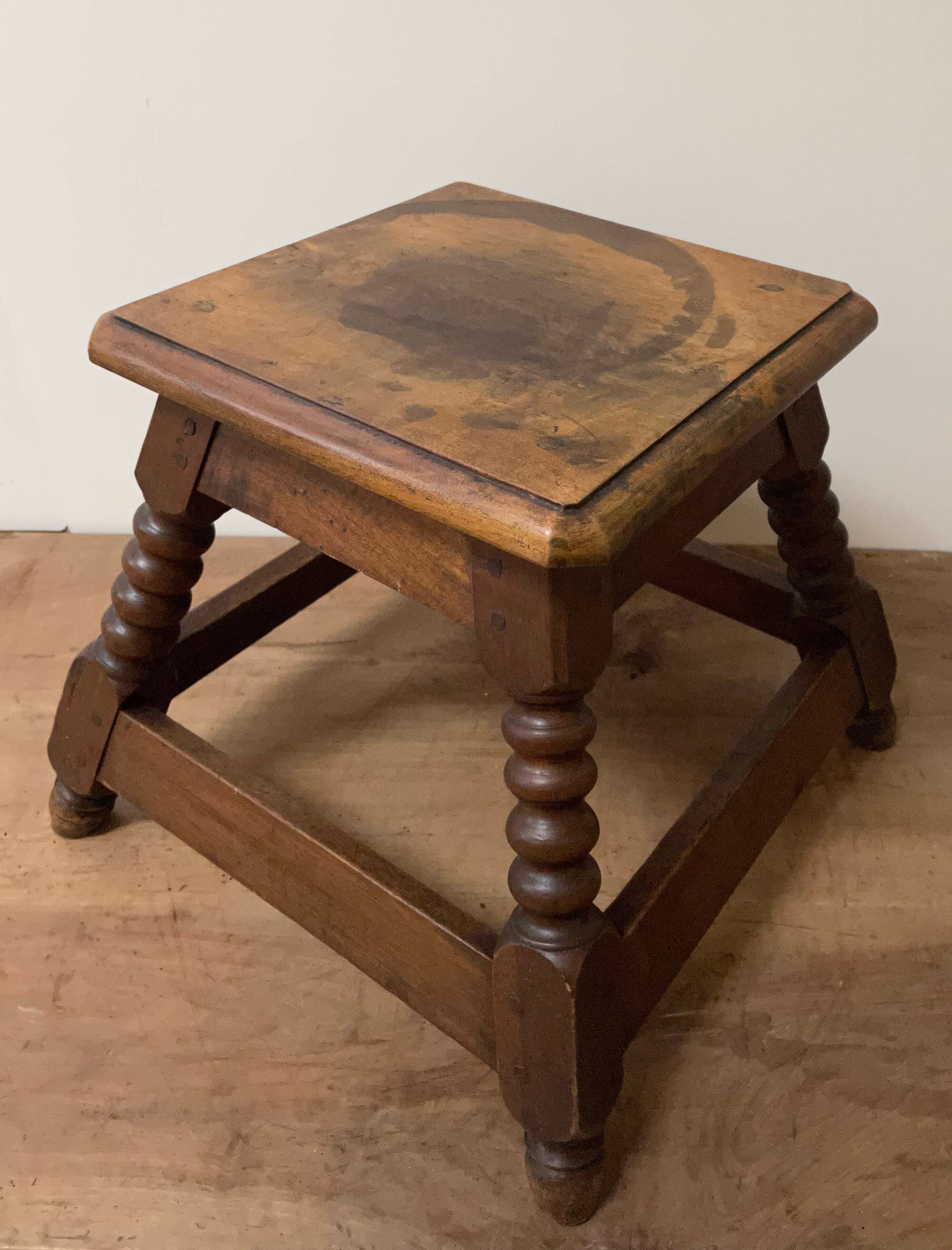 Walnut stool Louis XIII style nineteenth century