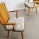 Paire de fauteuils en bois suédois du milieu du siècle par Göran Malmvall, années 1940.