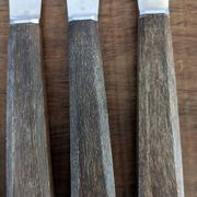 Ensemble de 12 couteaux manches en corne