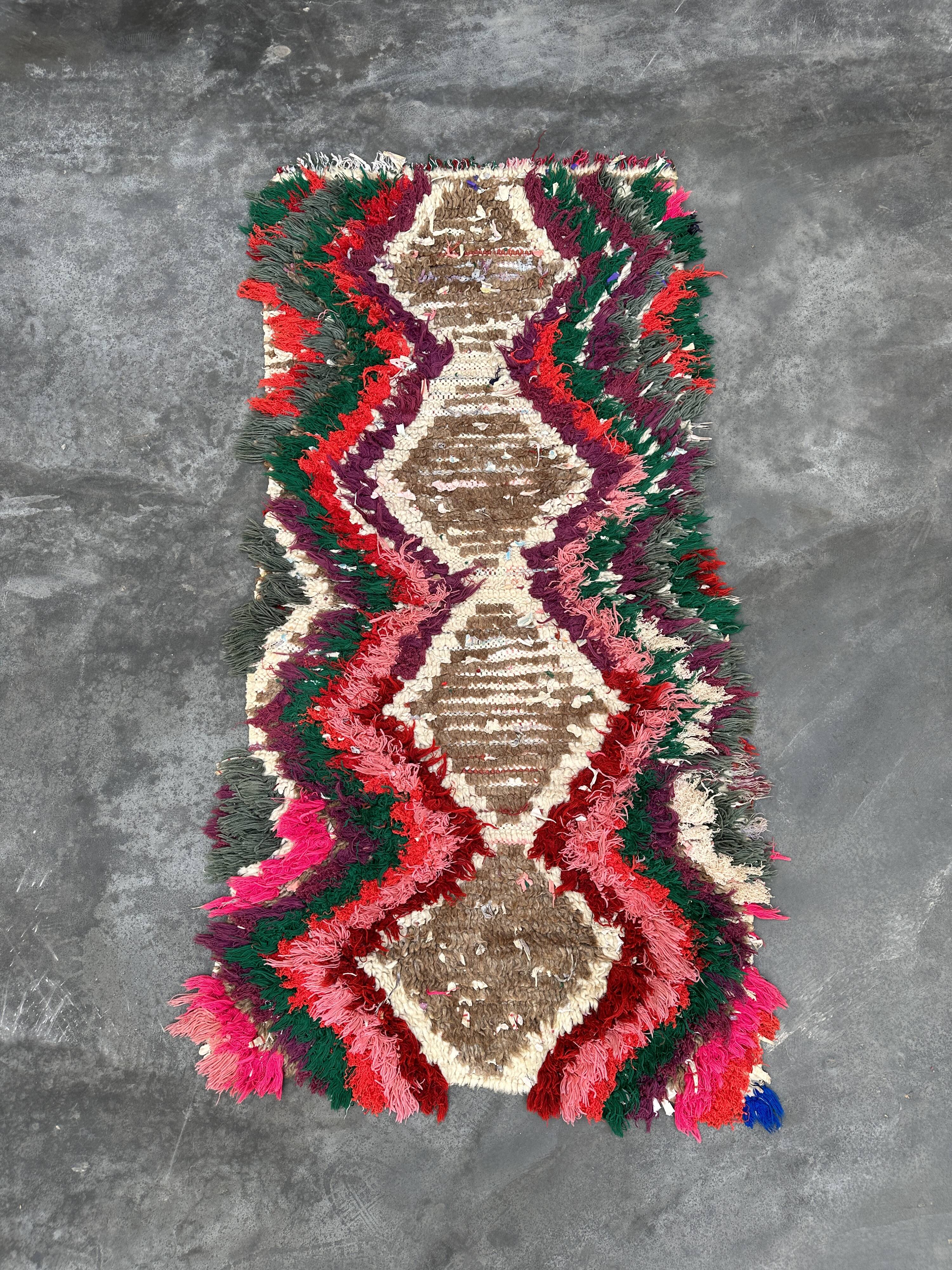 Colorful Azilal Berber rug - 136 x 66 cm
