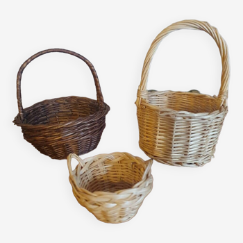 Set of 3 small vintage wicker dinette doll baskets