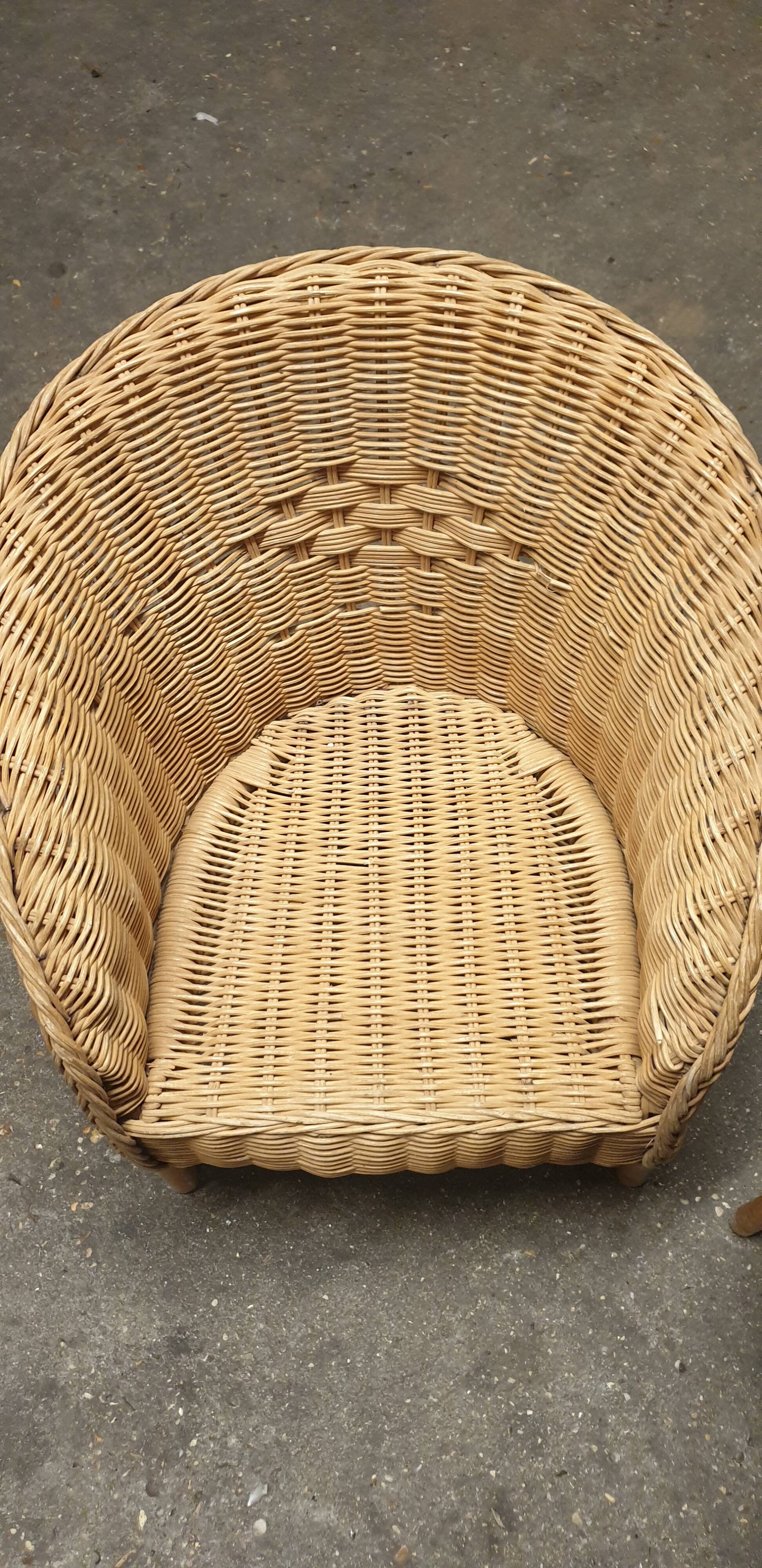 Children's rattan lounge