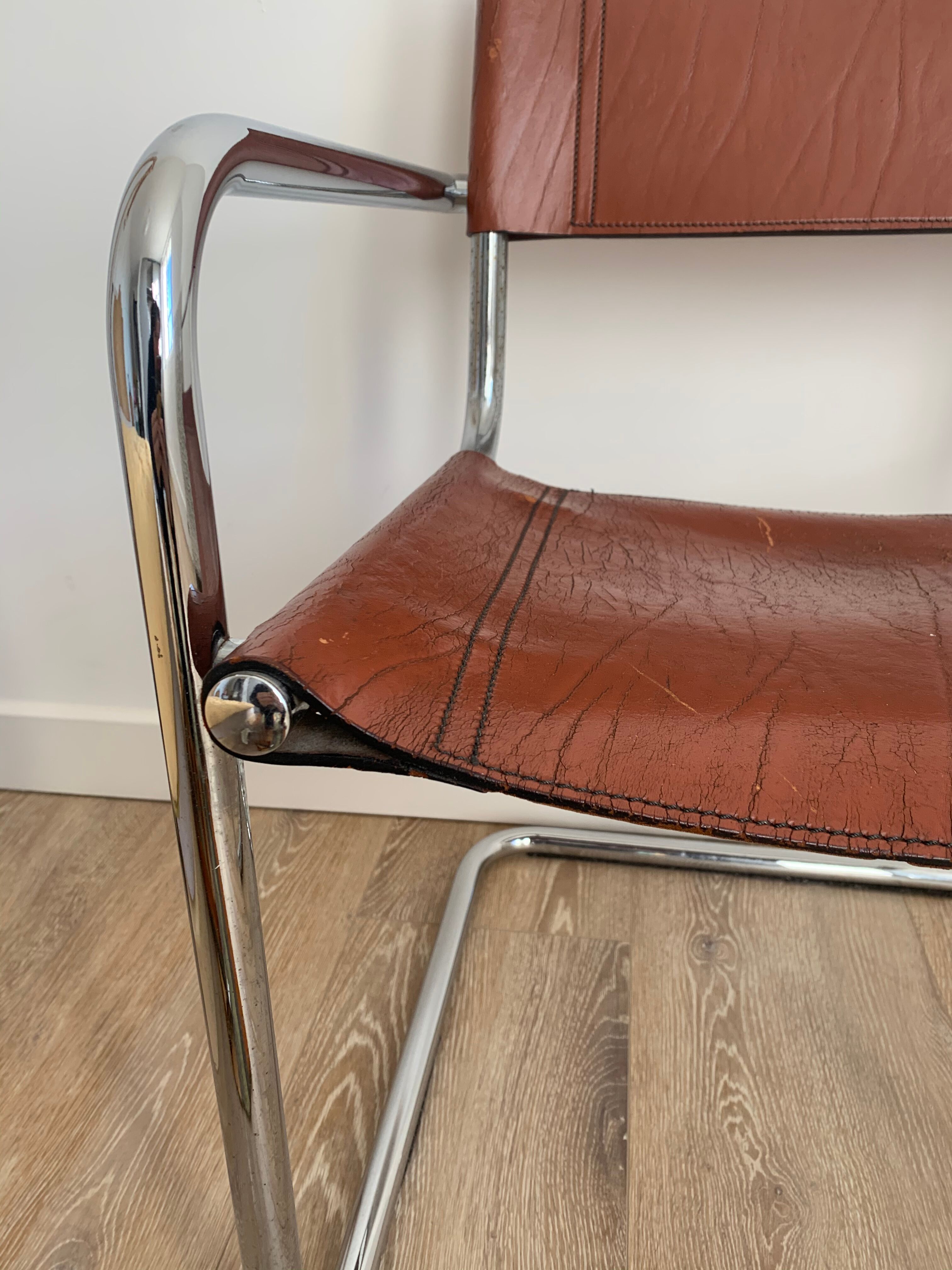 Fauteuil cuir